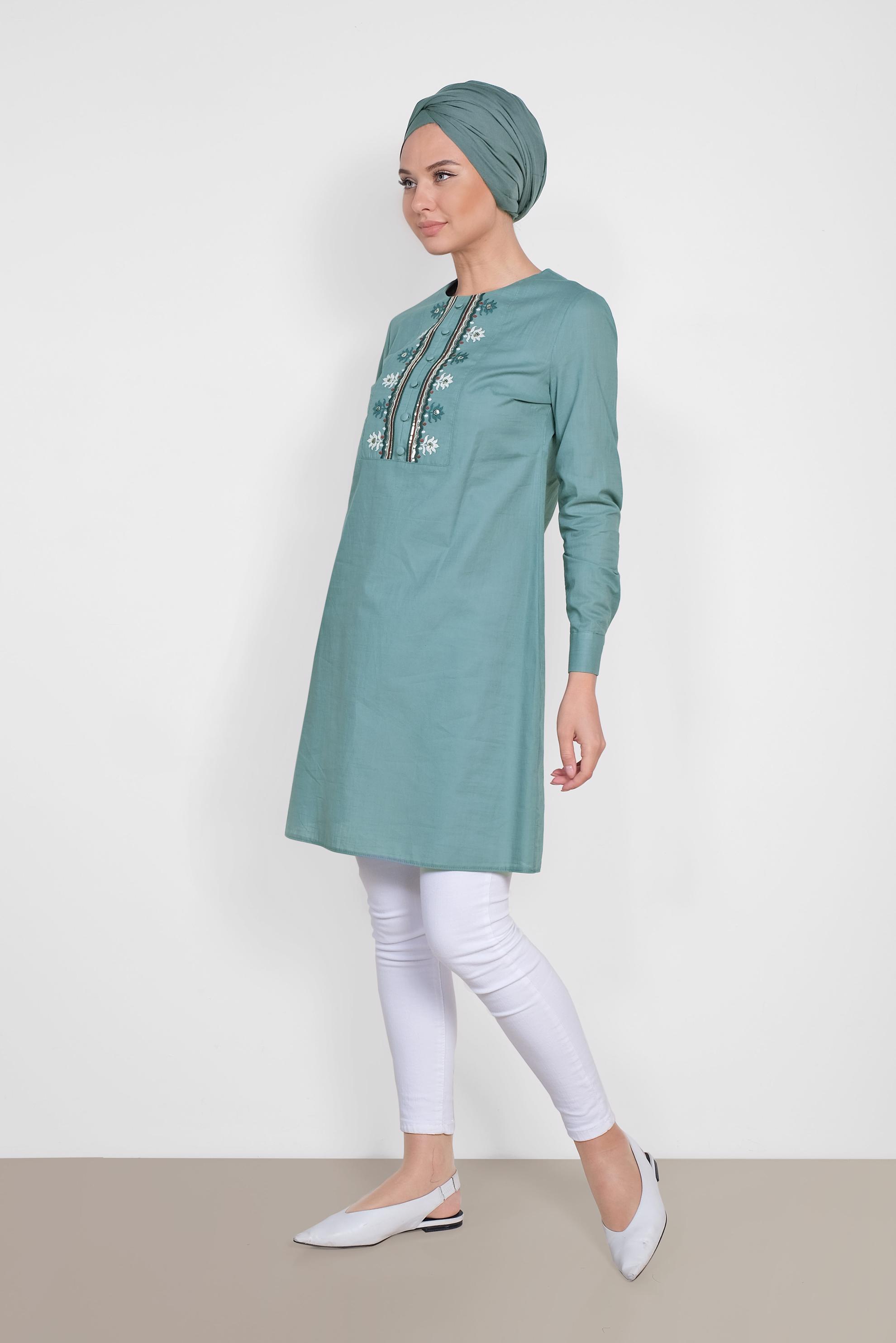 Tesettür giyim MAVİ PUL İŞLEMELİ NAKIŞLI TUNİK 4242