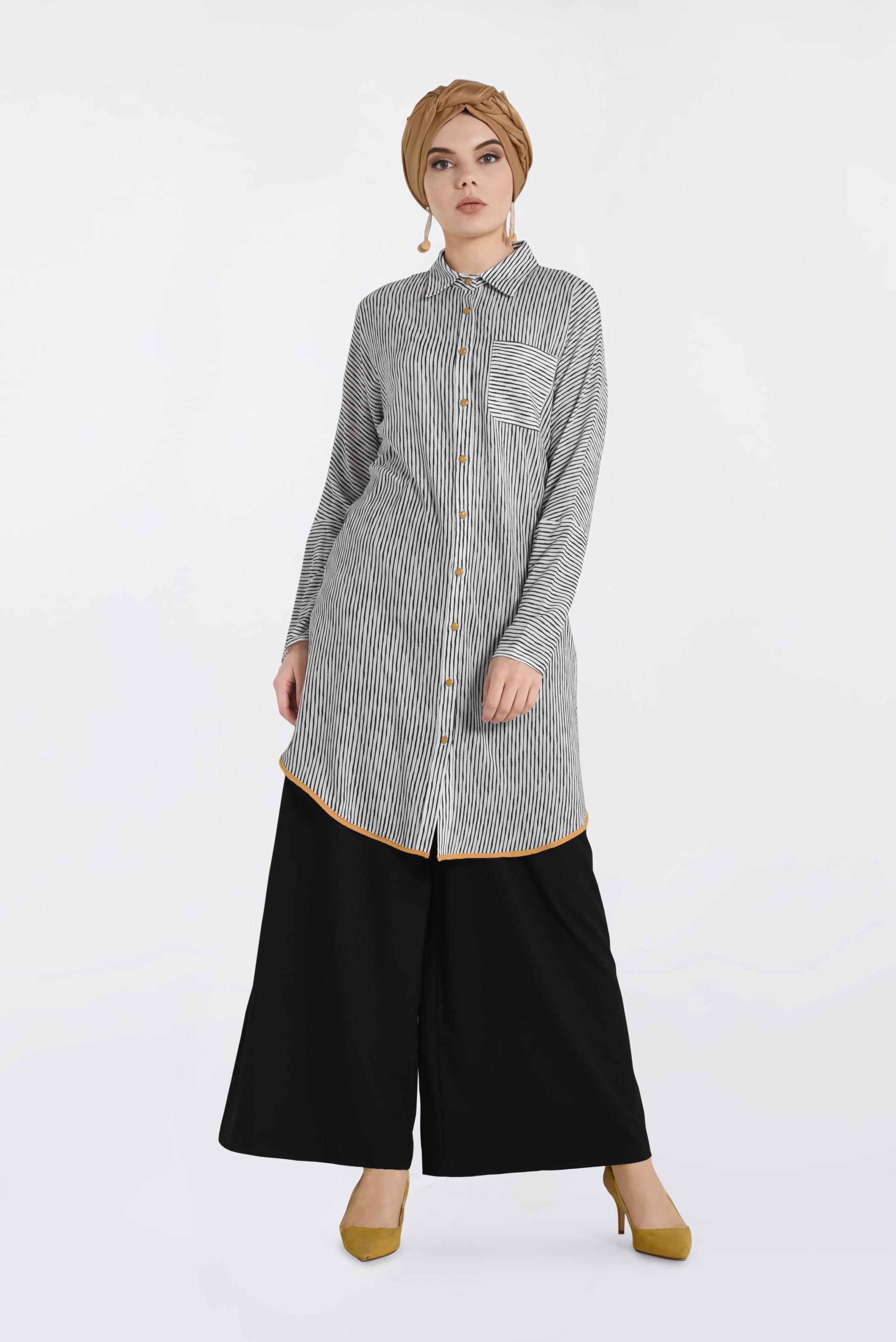 Tesettür giyim SİYAH ARKASI NAKIŞLI ÇİZGİLİ TUNİK 4271