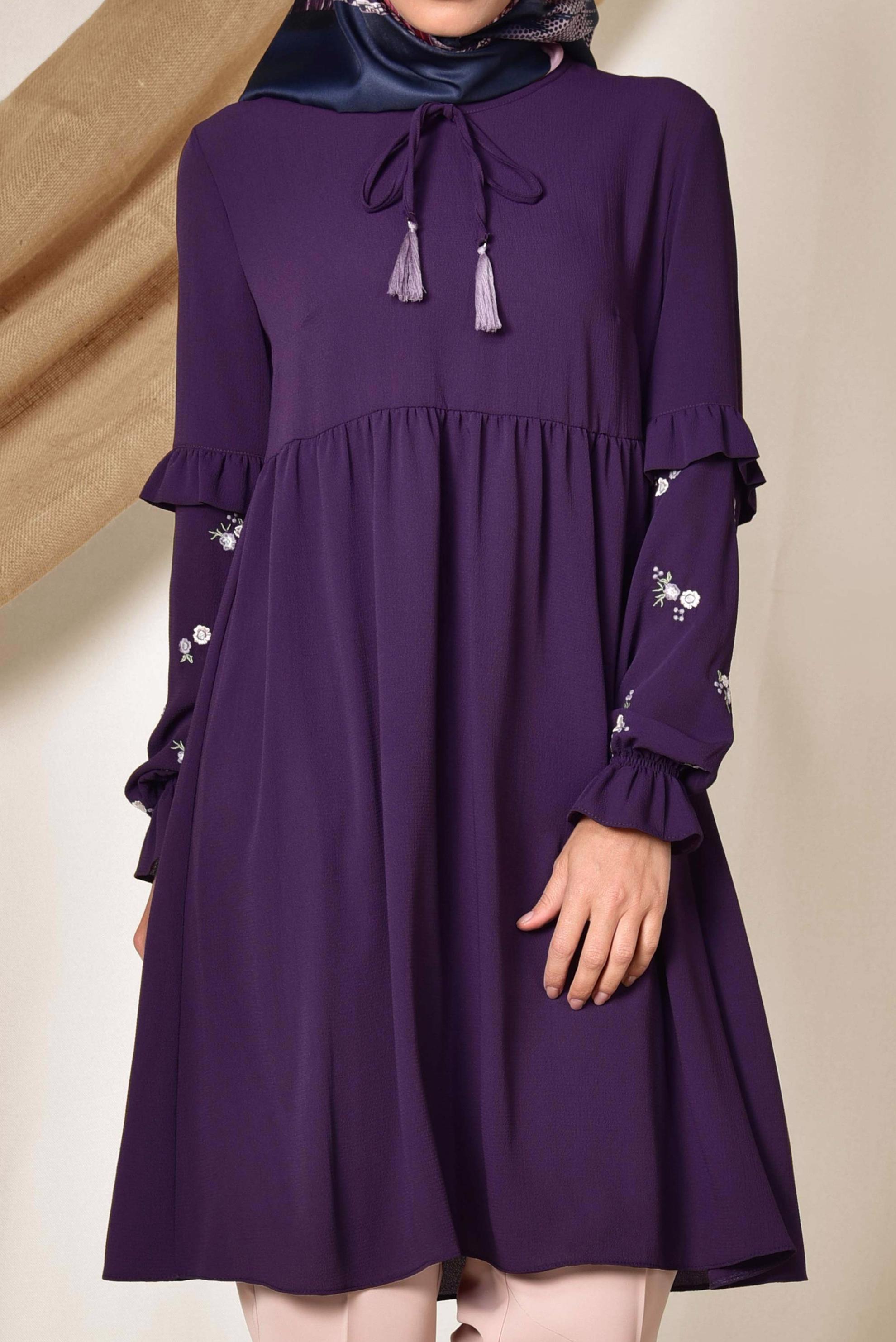 Tesettür giyim MOR NAKIŞ DETAYLI TUNİK 4274