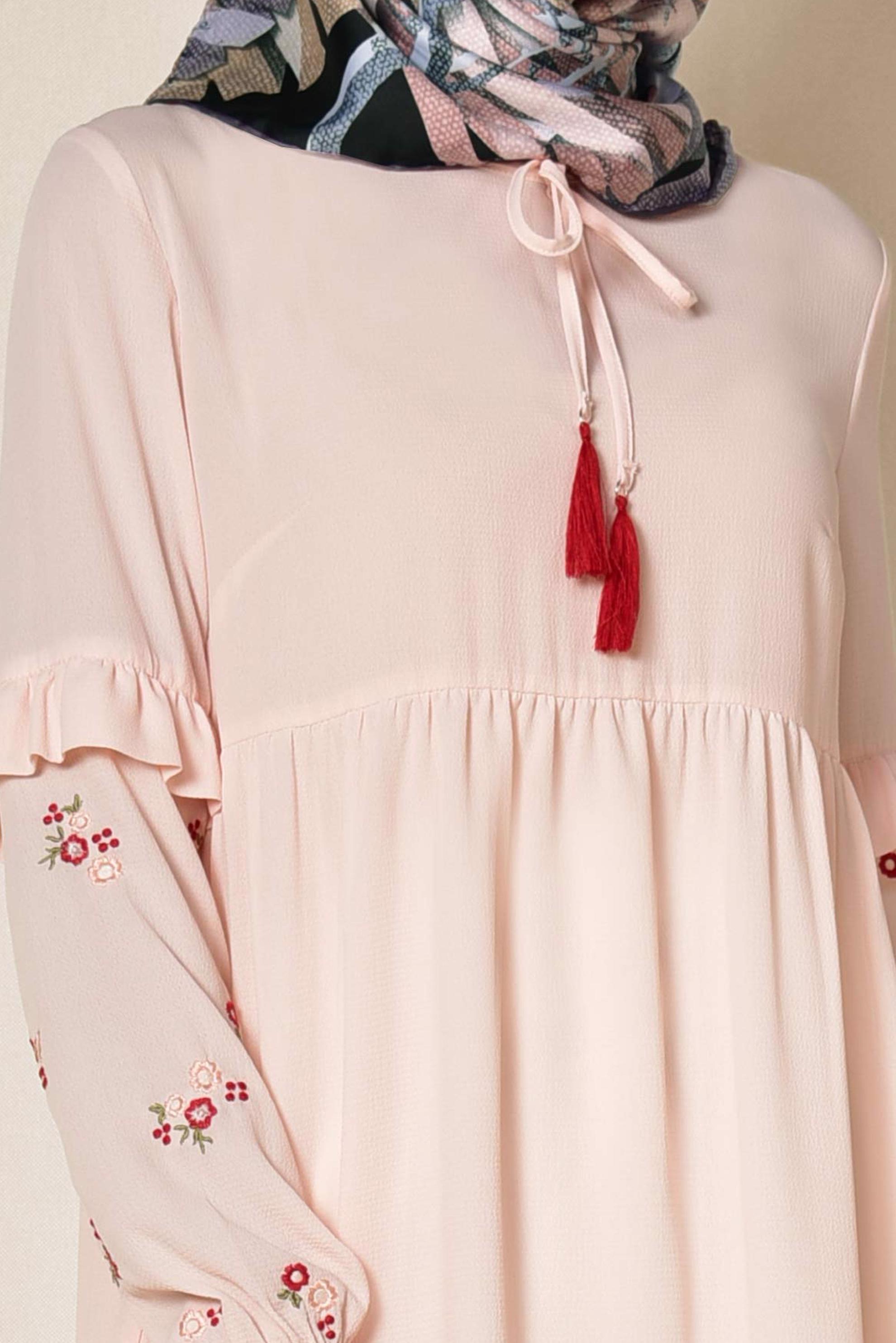 Tesettür giyim PEMBE NAKIŞ DETAYLI TUNİK 4274