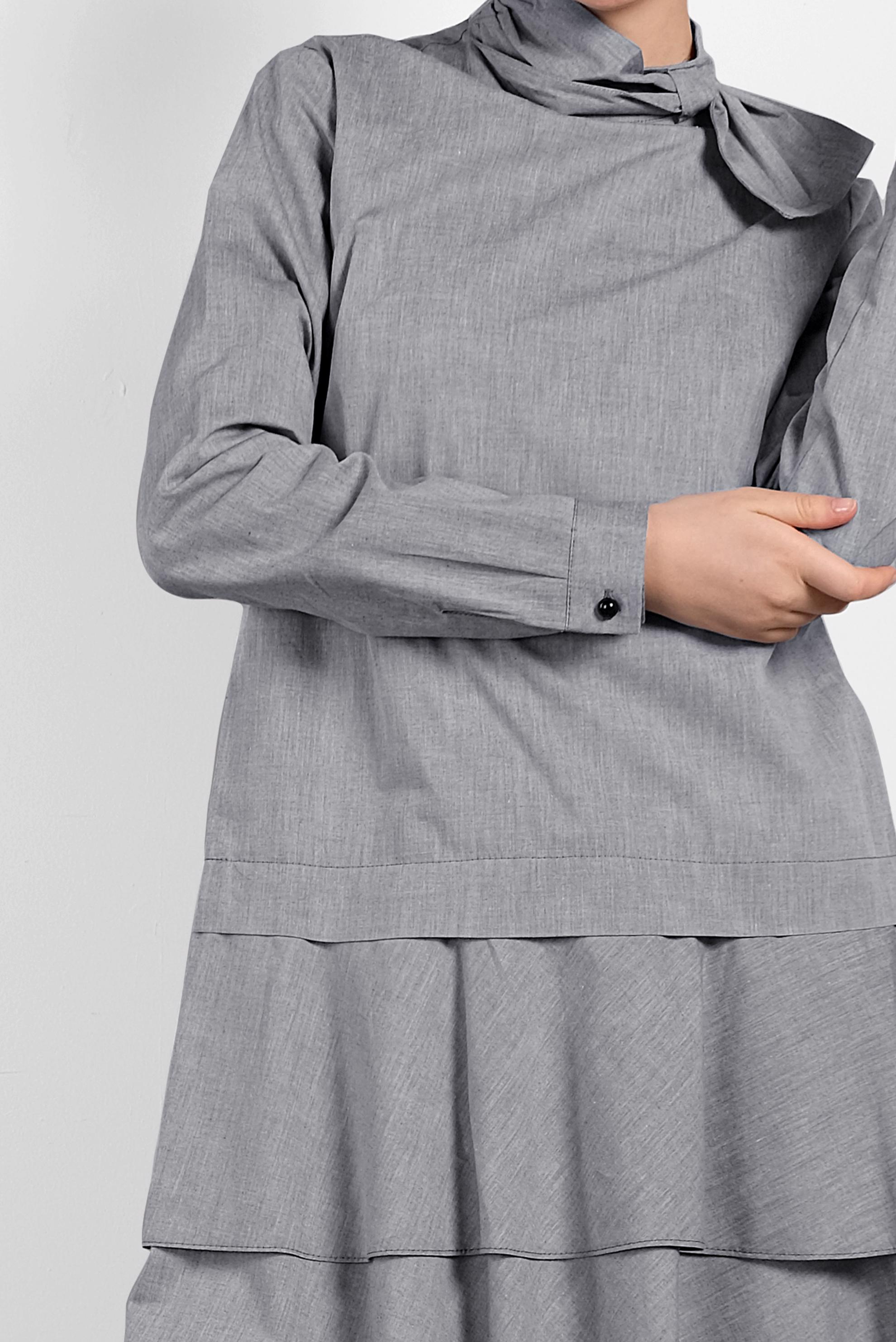 Tesettür giyim SİYAH ETEK UCU VOLANLI PAMUKLU TUNİK 4286