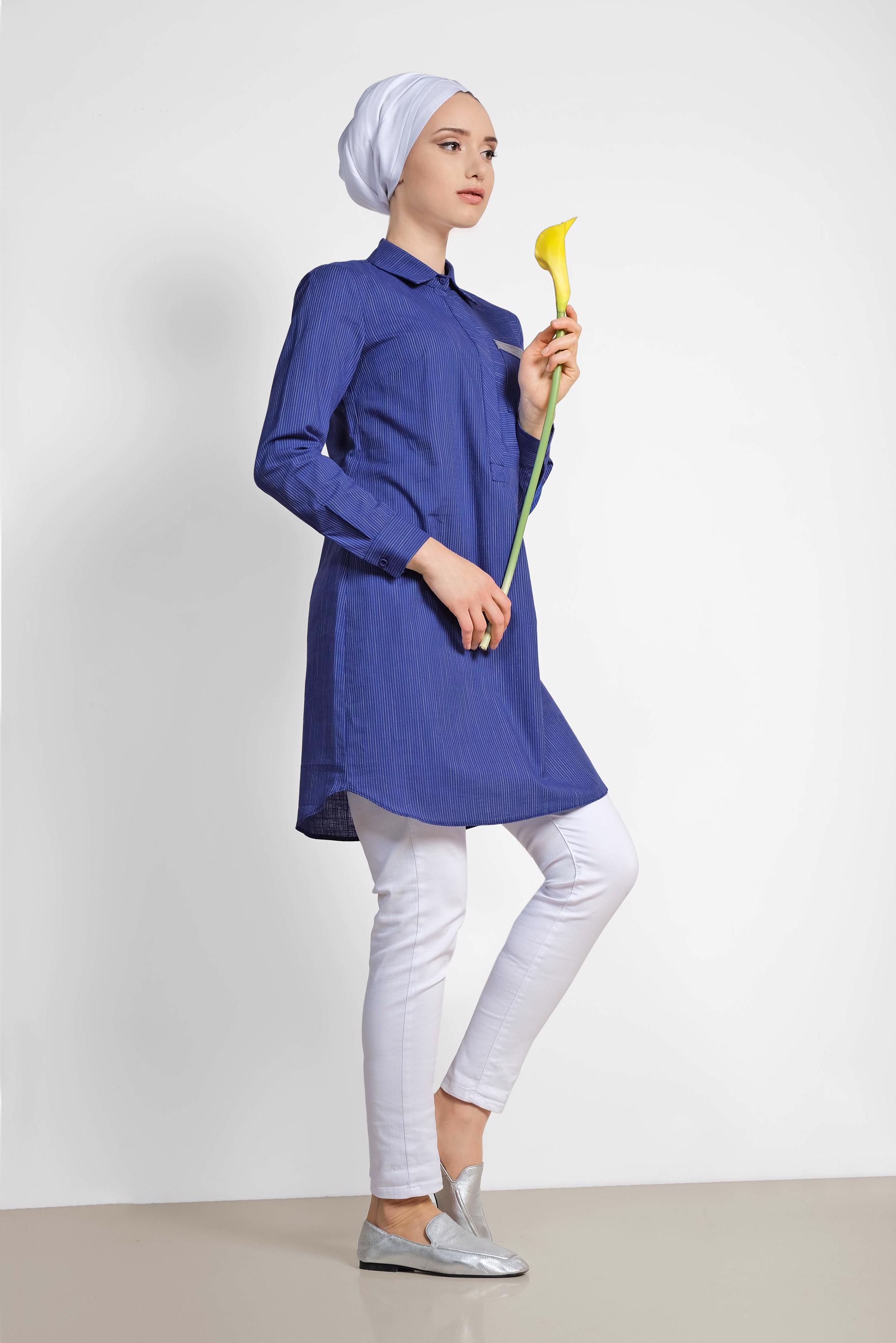 Tesettür giyim LACİVERT ÇİZGİ DESENLİ SPOR TUNİK 4288