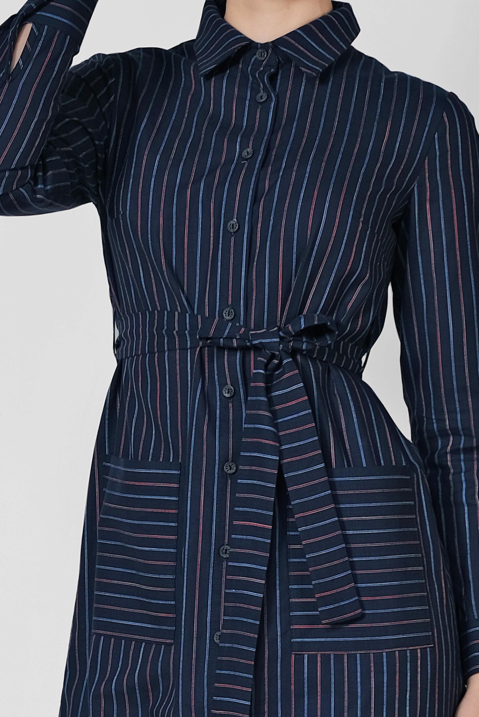 Tesettür giyim LACİVERT ÇİZGİ DESENLİ TUNİK 4290