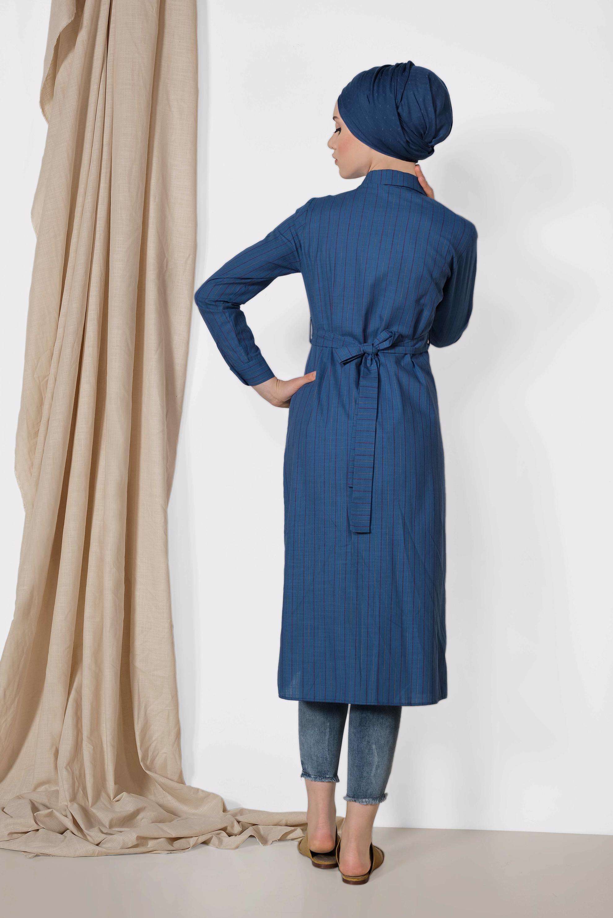 Tesettür giyim LACİVERT ÇİZGİ DESENLİ TUNİK 4290