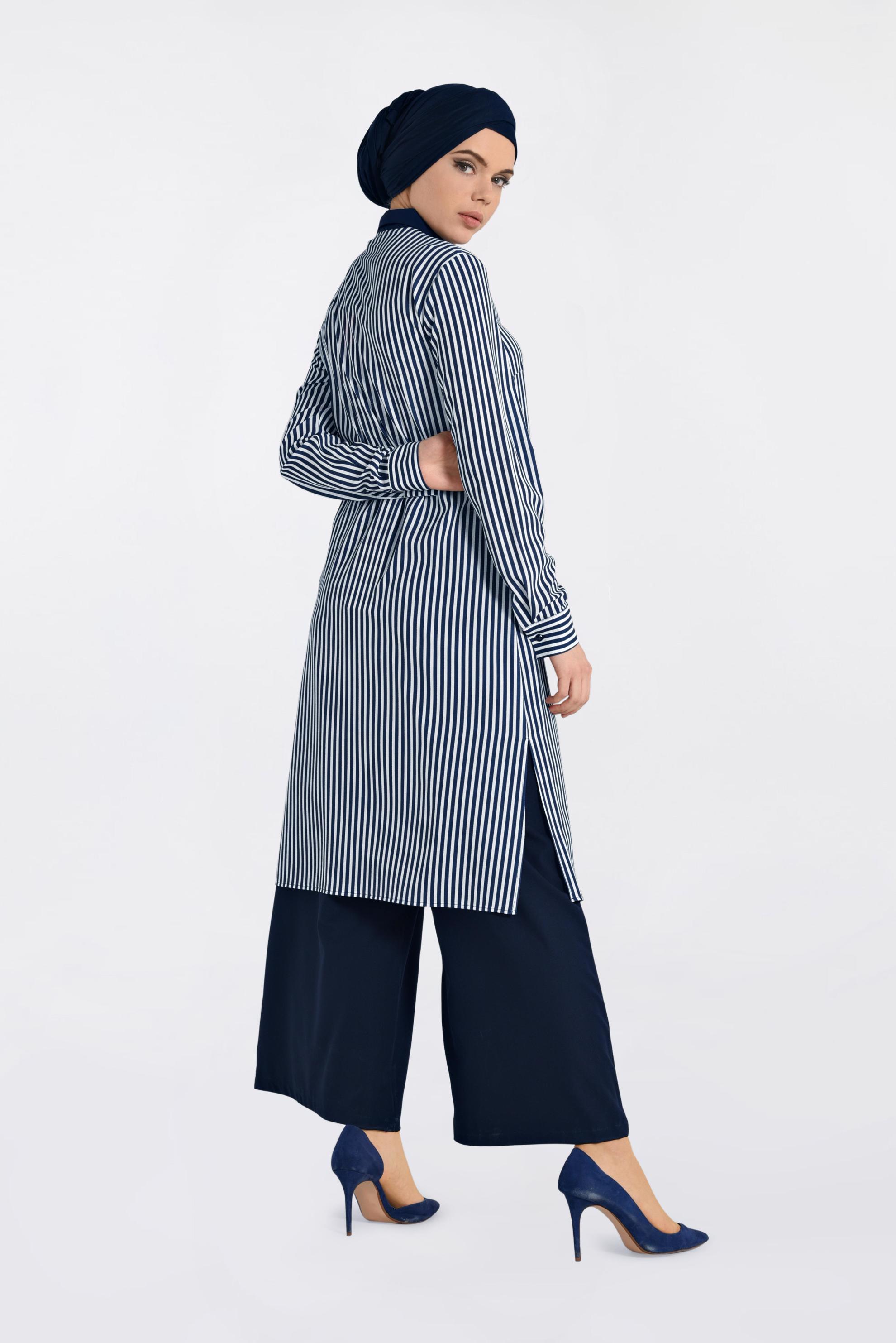 Tesettür giyim LACİVERT ÇİZGİ DESENLİ PUL PAYETLİ TUNİK 4295