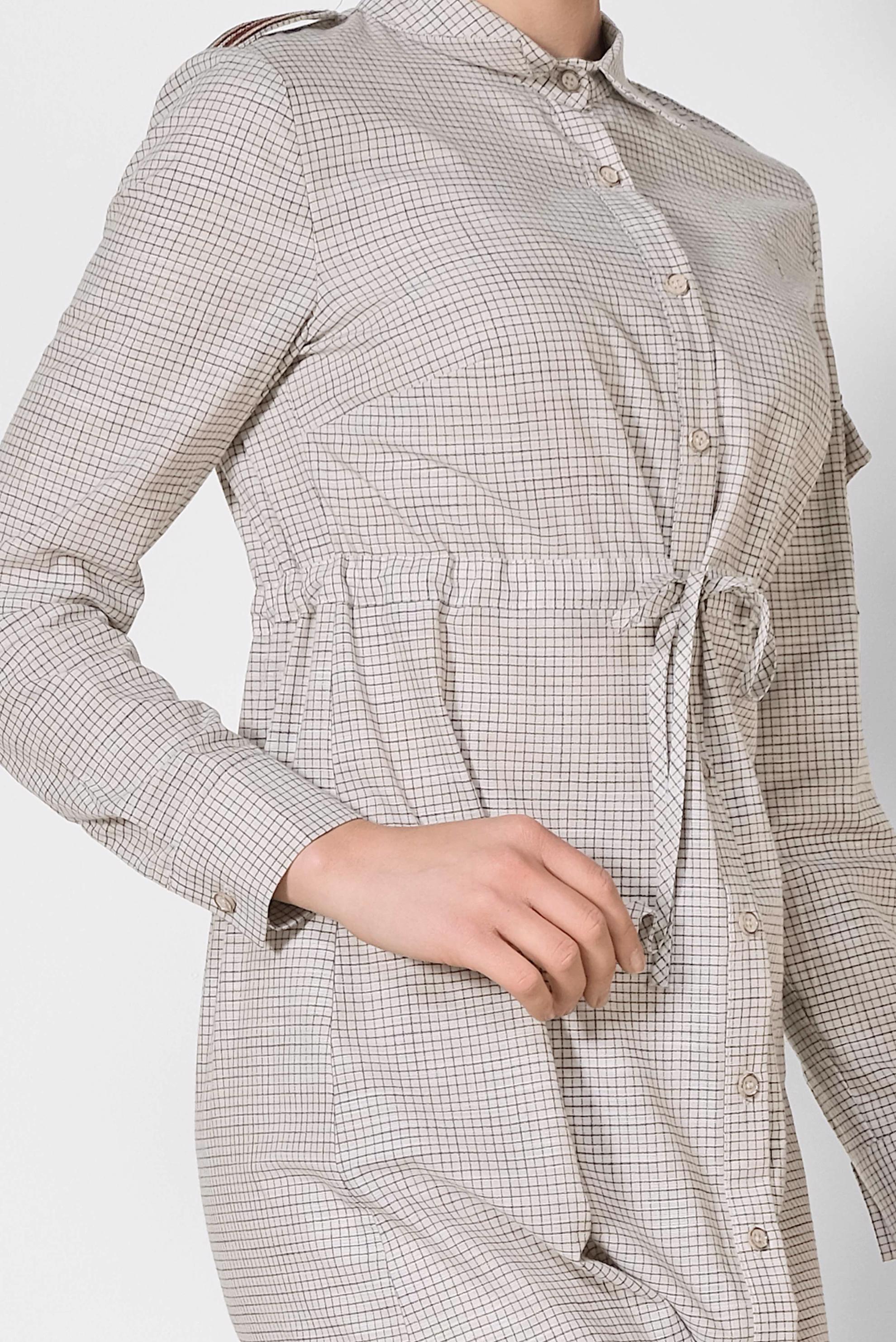 Tesettür giyim BEJ KARE DESENLİ KOLU İŞLEMELİ PAMUKLU TUNİK 4304