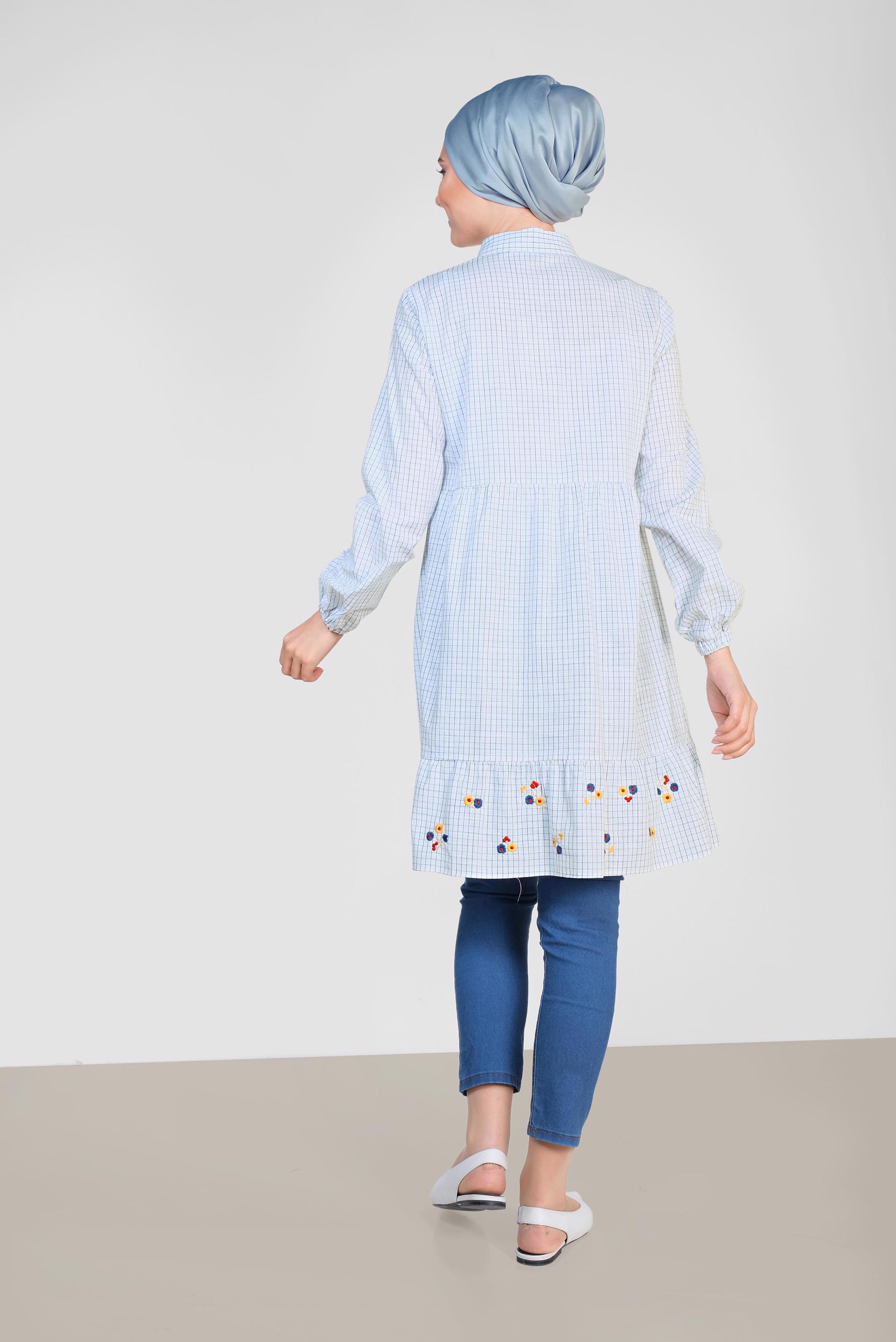 Tesettür giyim BEYAZ ÇİÇEK NAKIŞLI ÇİZGİLİ TUNİK 4307