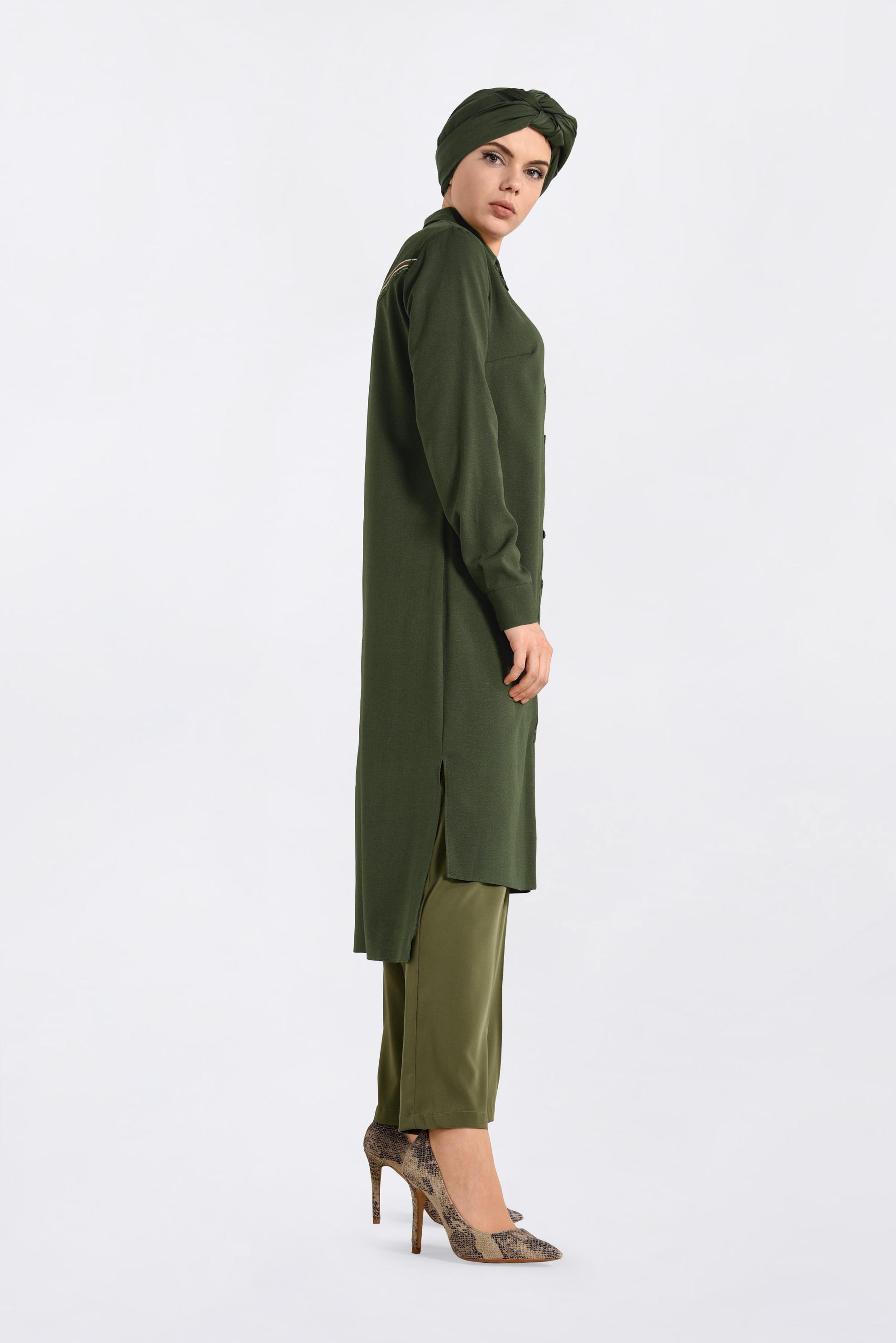 Tesettür giyim HAKİ ARKASI NAKIŞLI TUNİK 4315