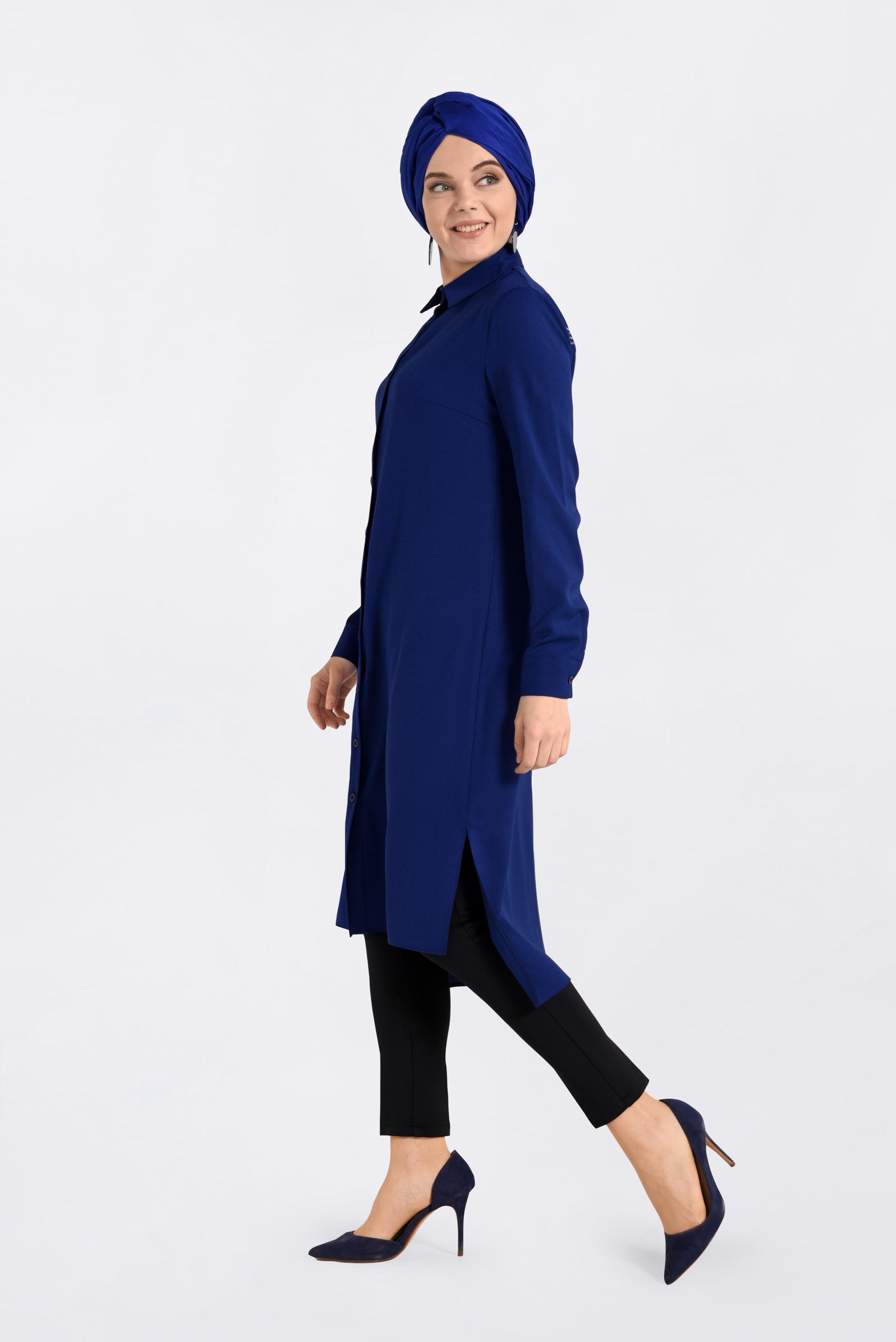 Tesettür giyim LACİVERT ARKASI NAKIŞLI TUNİK 4315