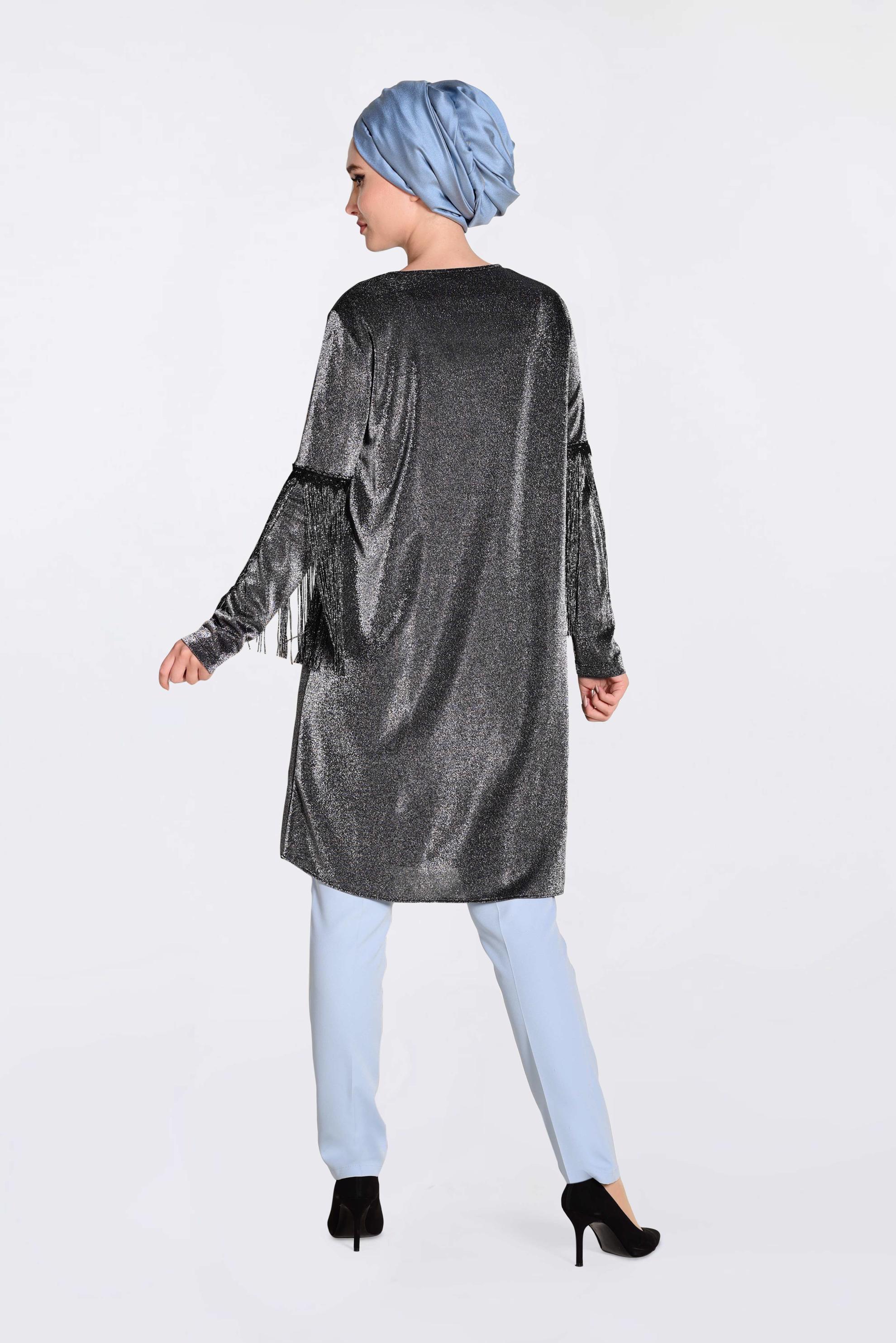 Tesettür giyim SİYAH KOLLARI PÜSKÜLLÜ SİMLİ TUNİK 4324