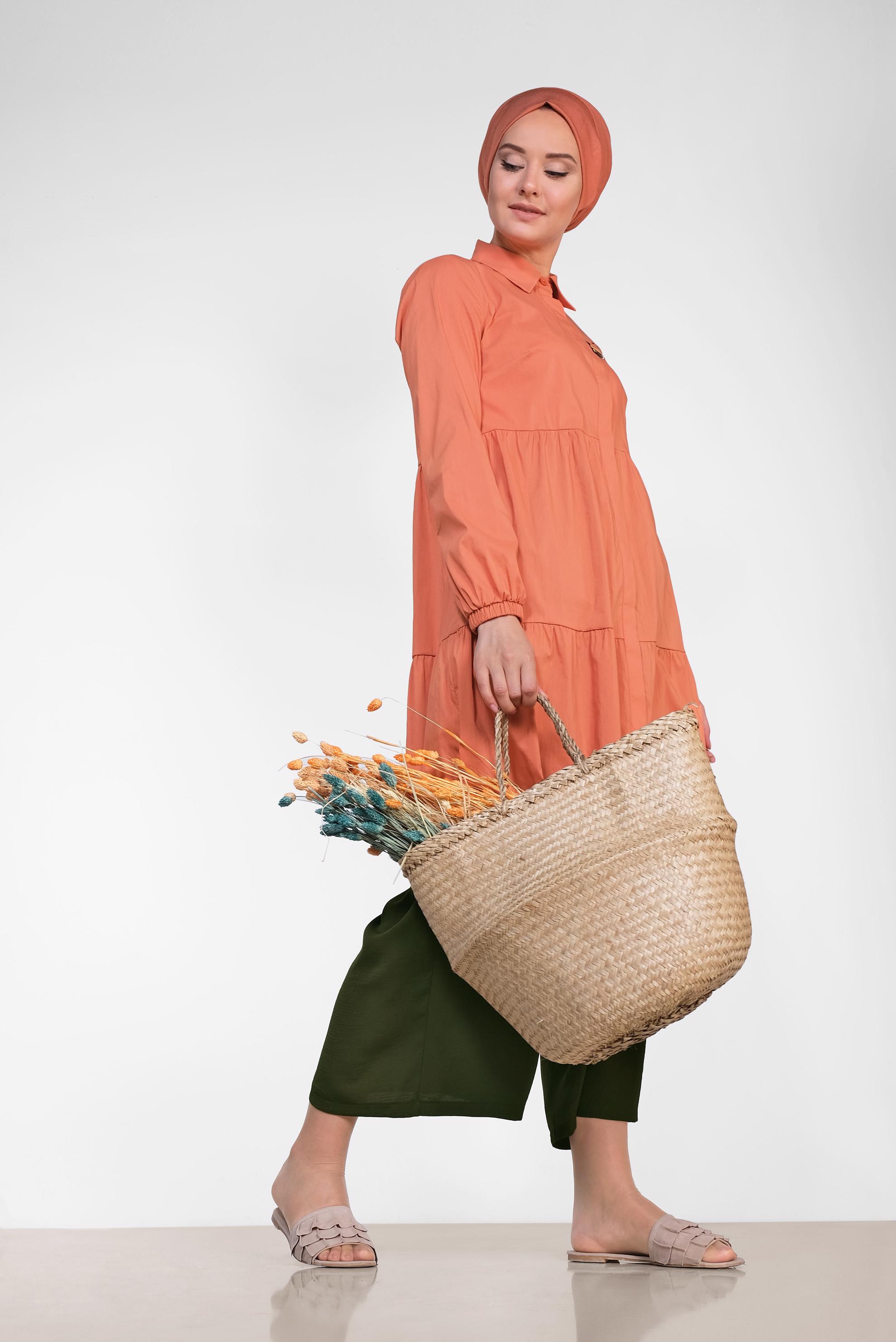 Tesettür giyim TURUNCU NAKIŞ DETAYLI TUNİK 4367