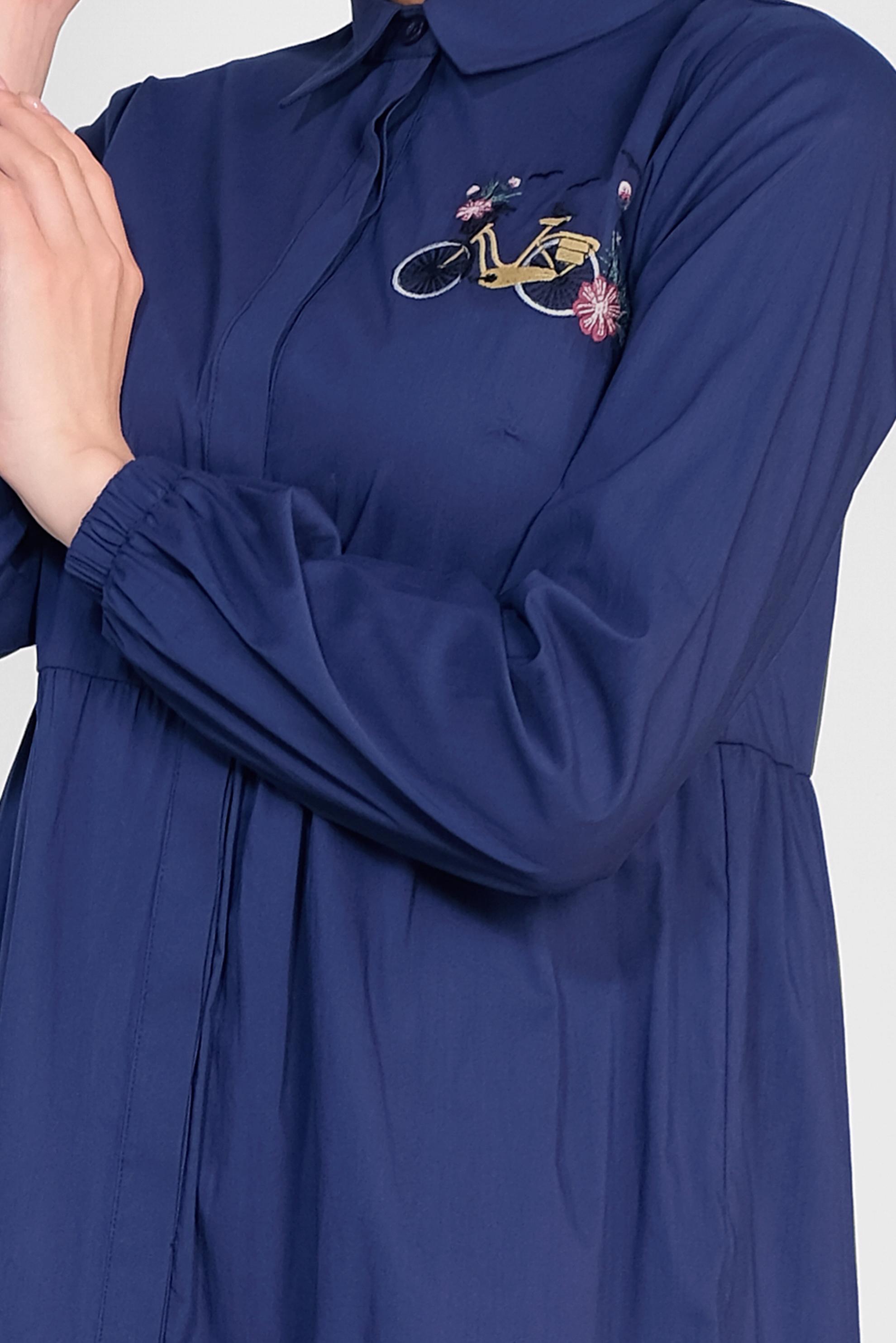 Tesettür giyim LACİVERT NAKIŞ DETAYLI TUNİK 4367