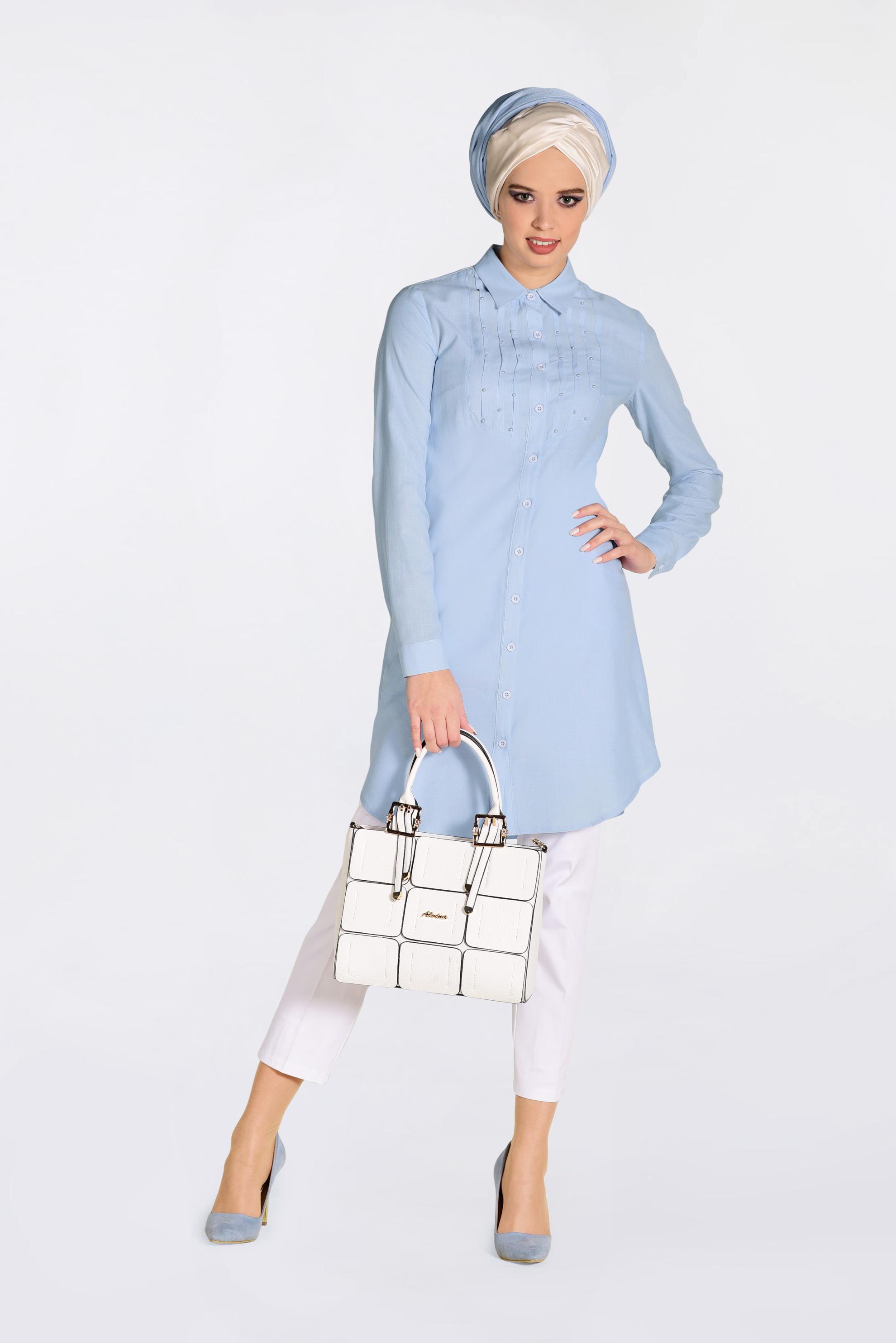 Tesettür giyim MAVİ BONCUK DETAYLI ÖNDEN DÜĞMELİ TUNİK 4369