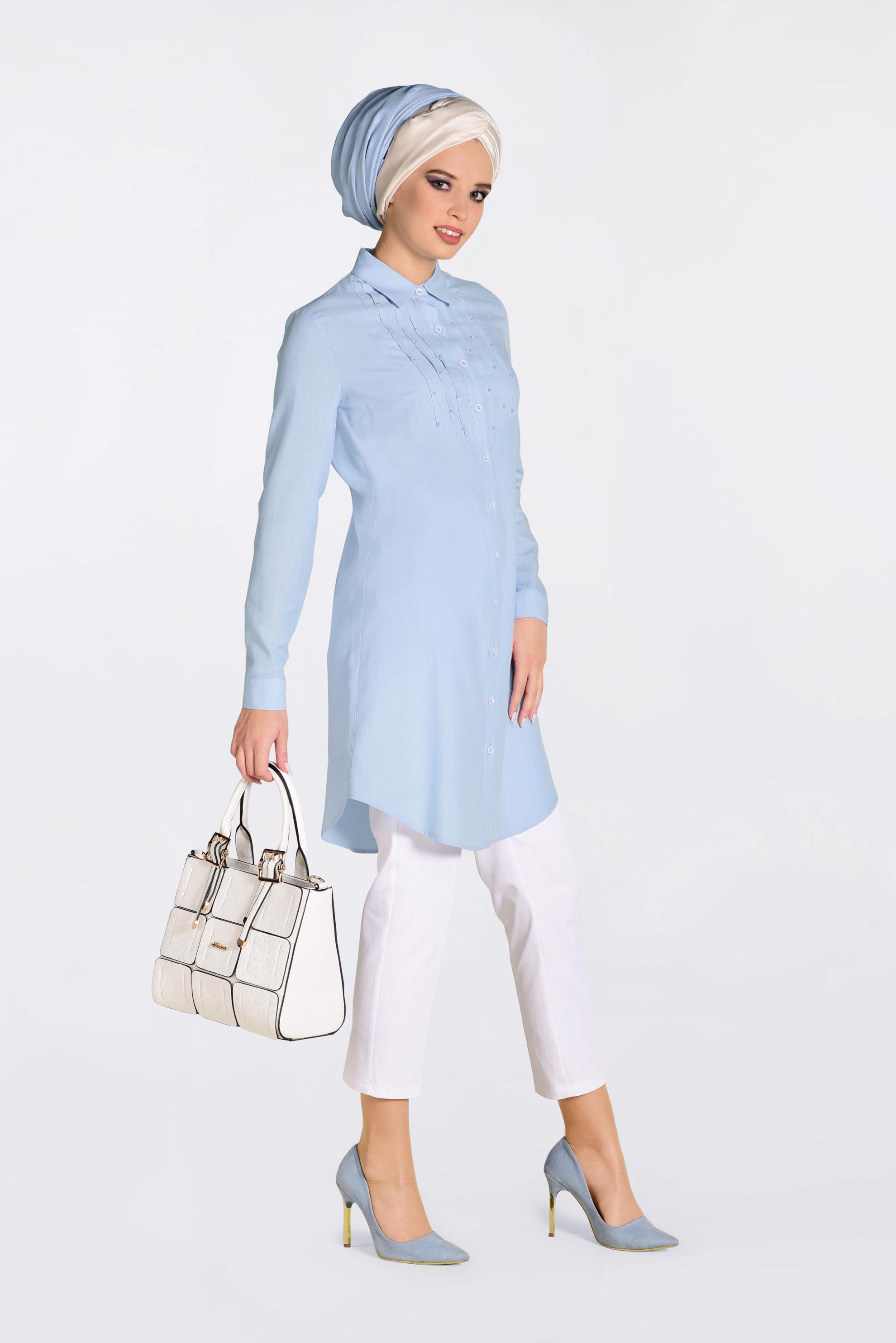 Tesettür giyim MAVİ BONCUK DETAYLI ÖNDEN DÜĞMELİ TUNİK 4369