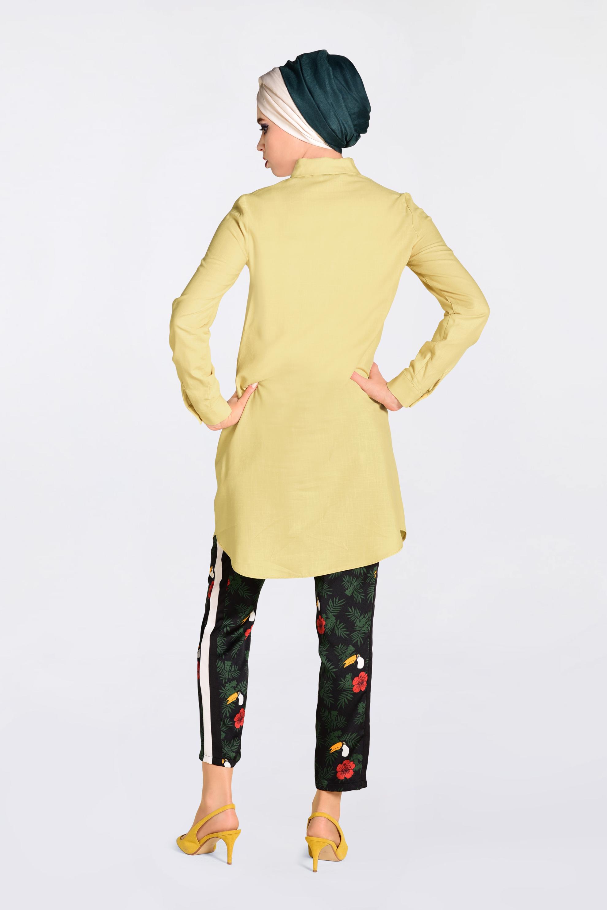 Tesettür giyim SARI BONCUK DETAYLI ÖNDEN DÜĞMELİ TUNİK 4369