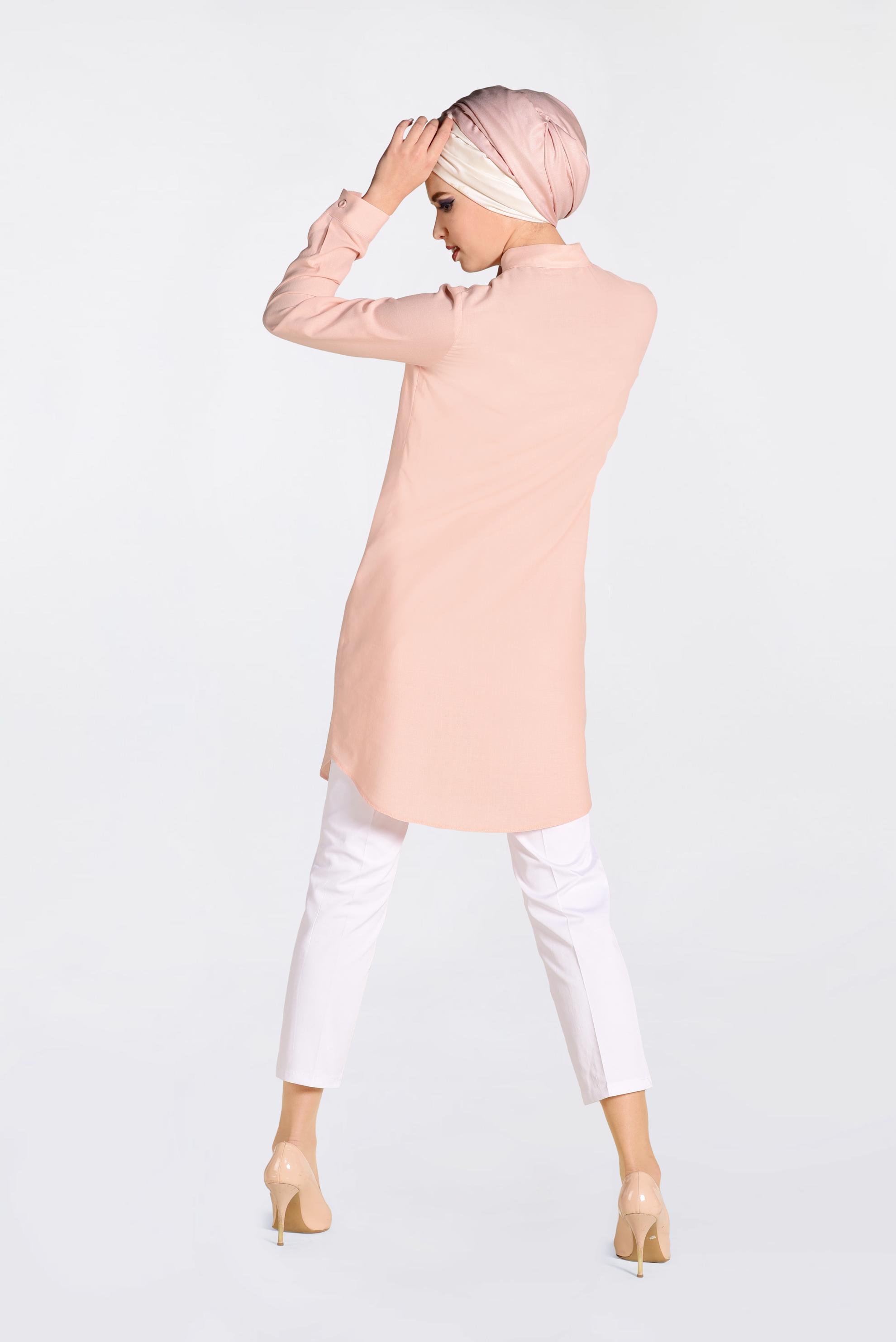 Tesettür giyim PUDRA BONCUK DETAYLI ÖNDEN DÜĞMELİ TUNİK 4369