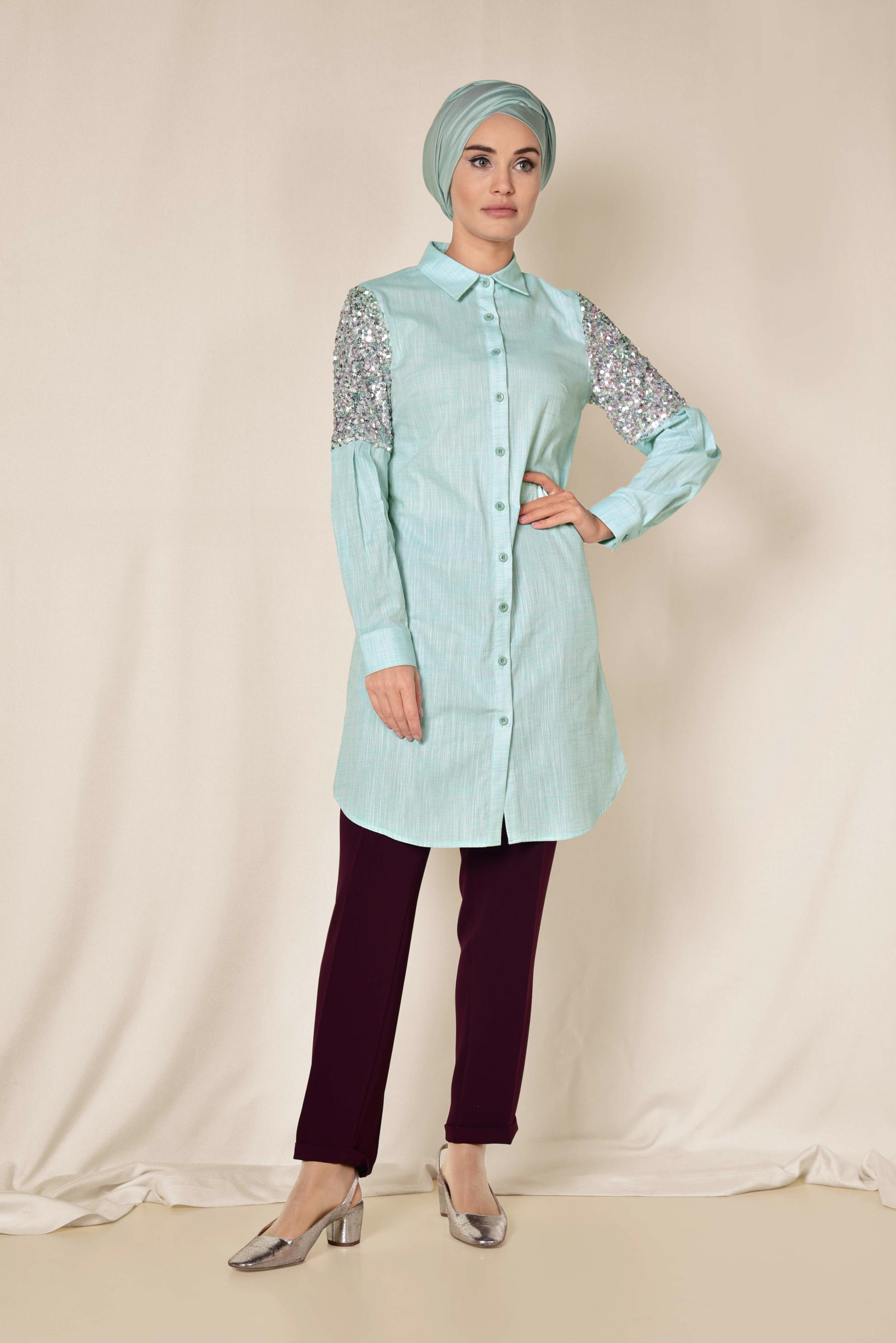 Tesettür giyim YEŞİL PUL PAYET DETAYLI TUNİK 4381