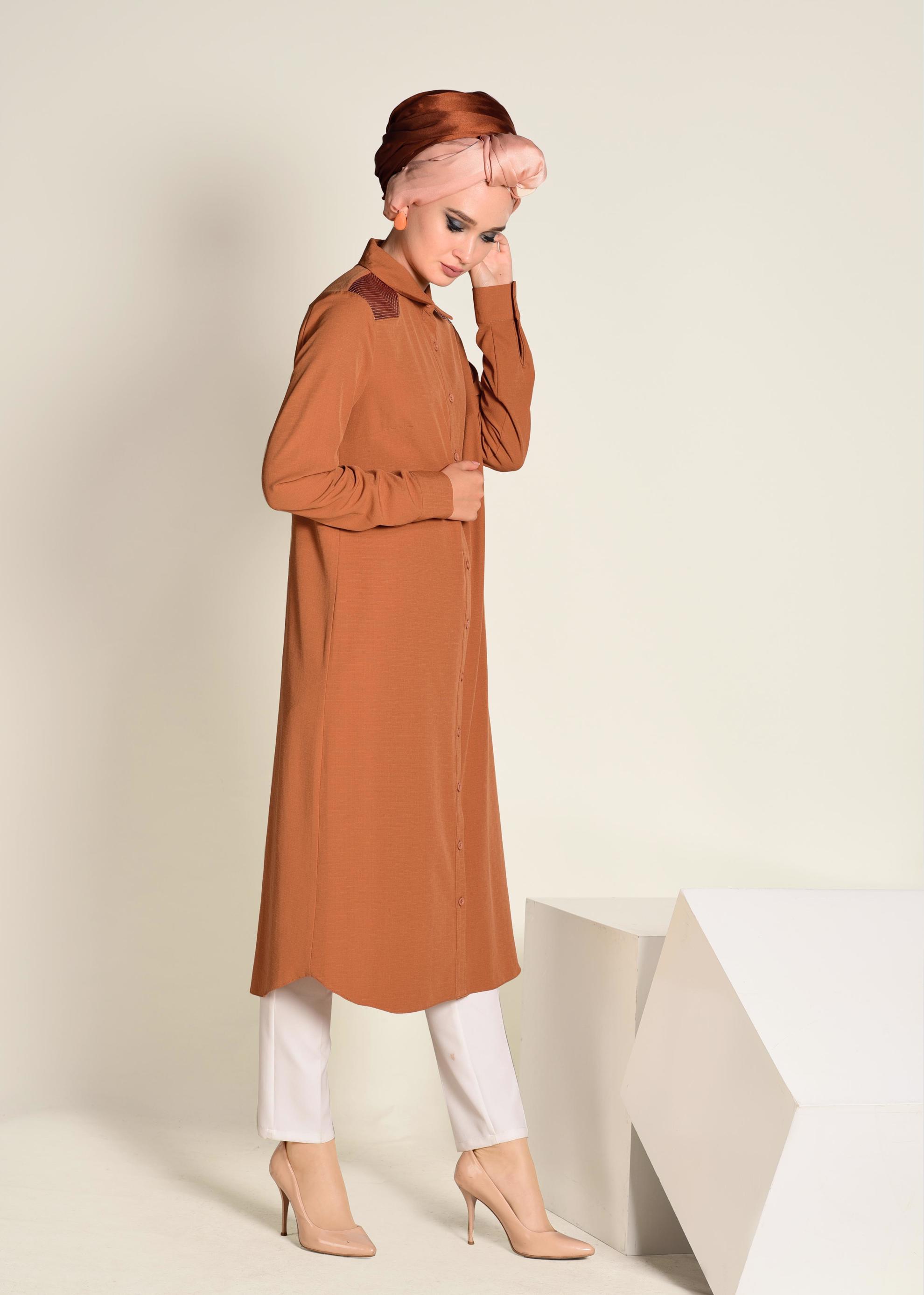 Tesettür giyim TURUNCU OMUZLARI PAYETLİ UZUN TUNİK 4383