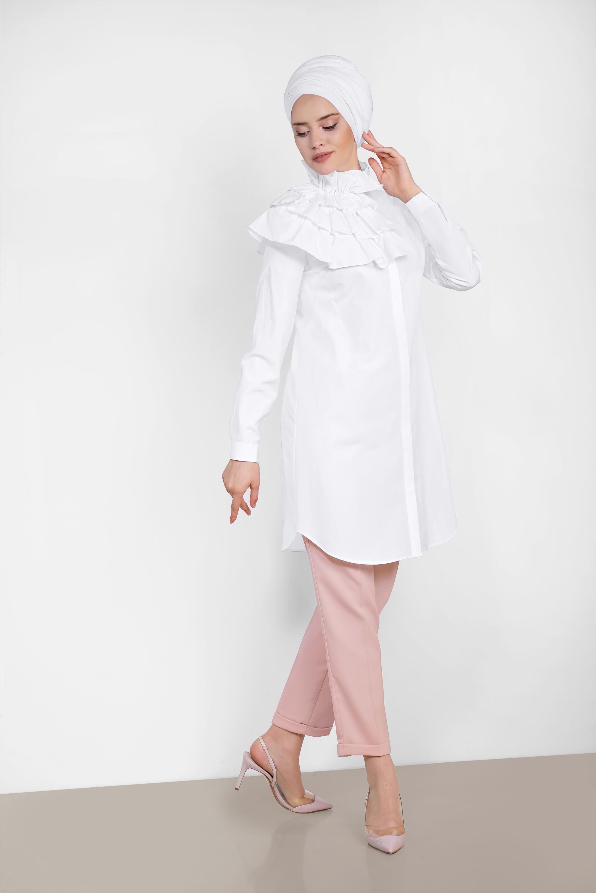 Tesettür giyim BEYAZ KAT KAT DETAYLI PAMUKLU TUNİK 4399