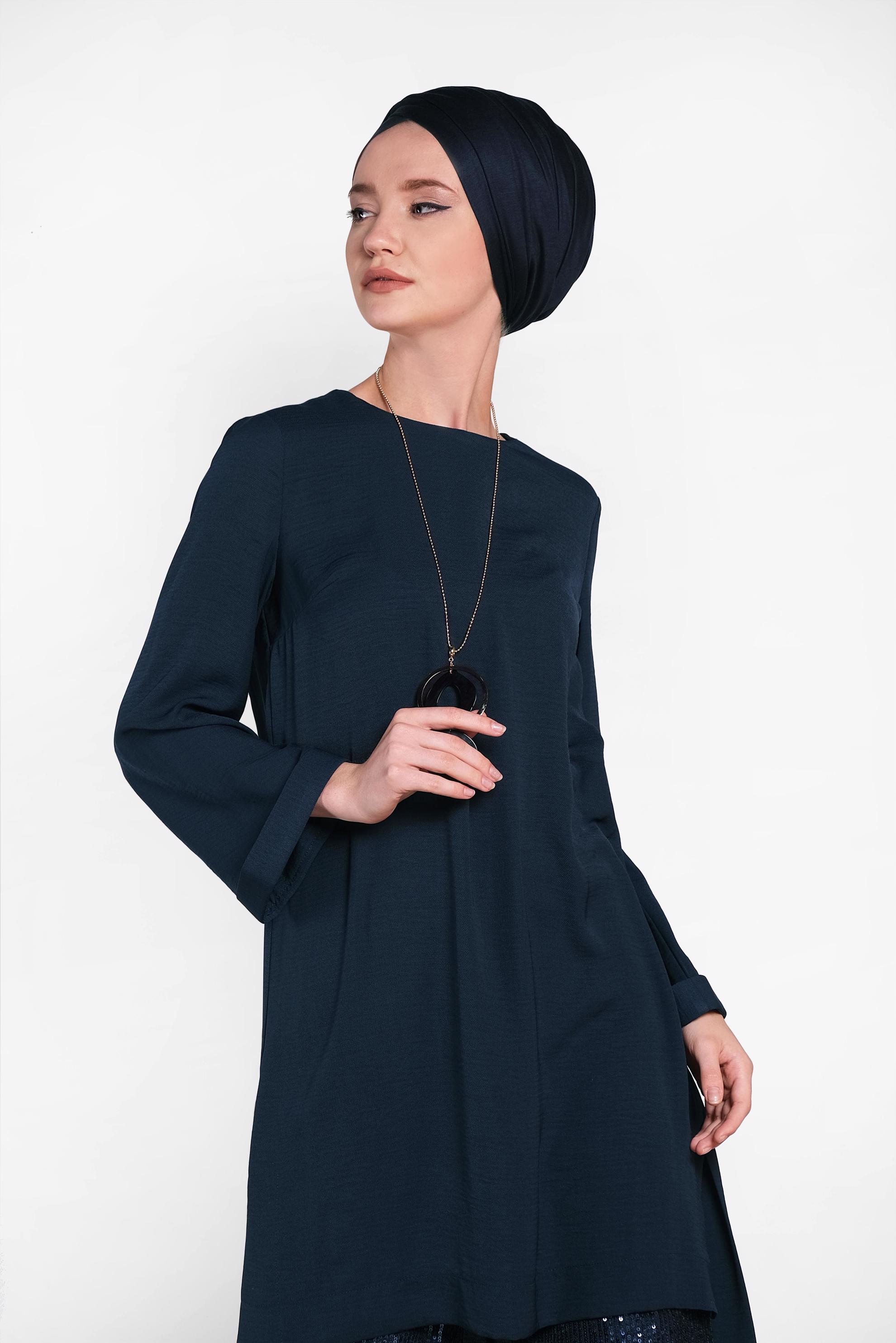 Tesettür giyim LACİVERT ASİMETRİK KESİM TUNİK 4414