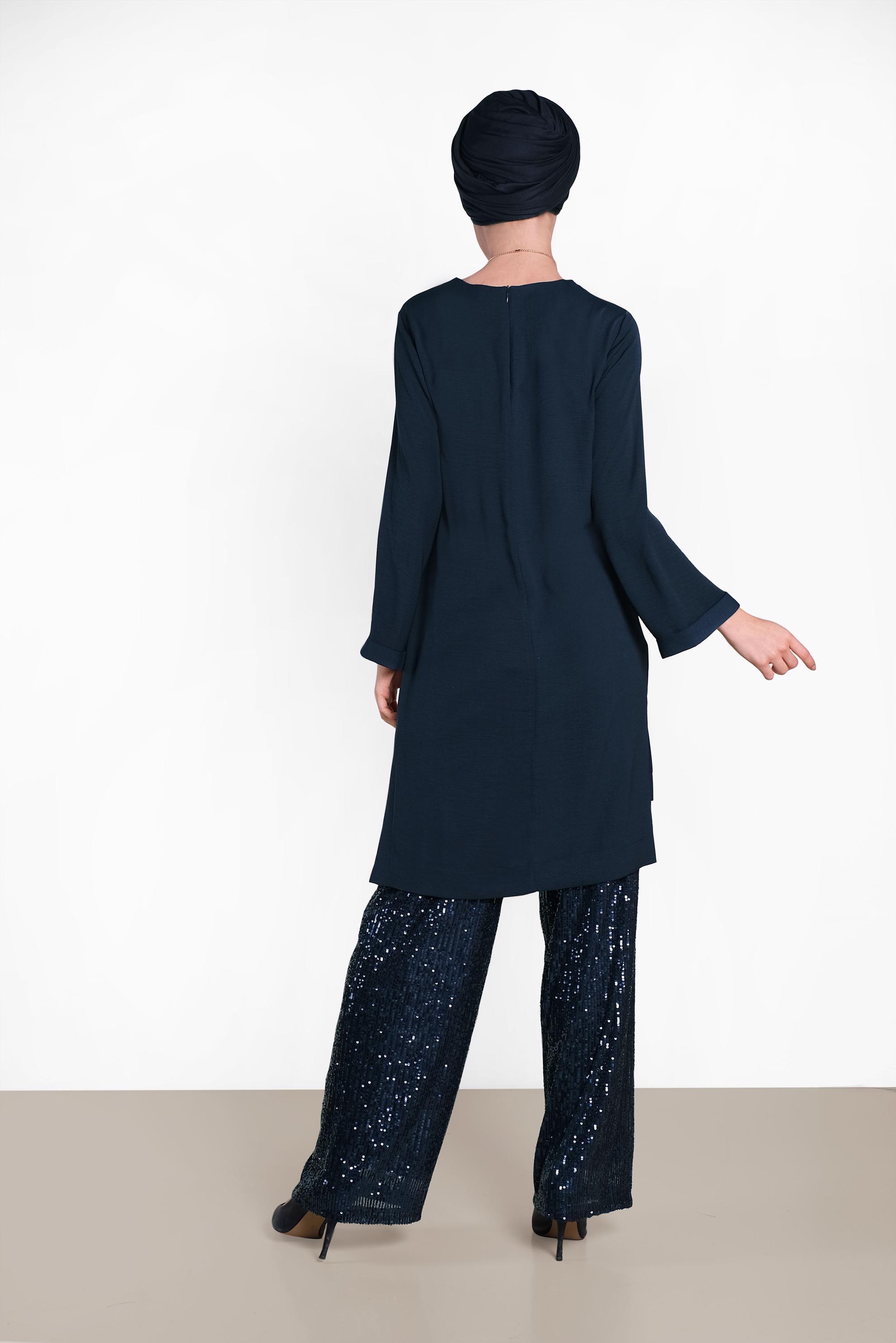 Tesettür giyim LACİVERT ASİMETRİK KESİM TUNİK 4414