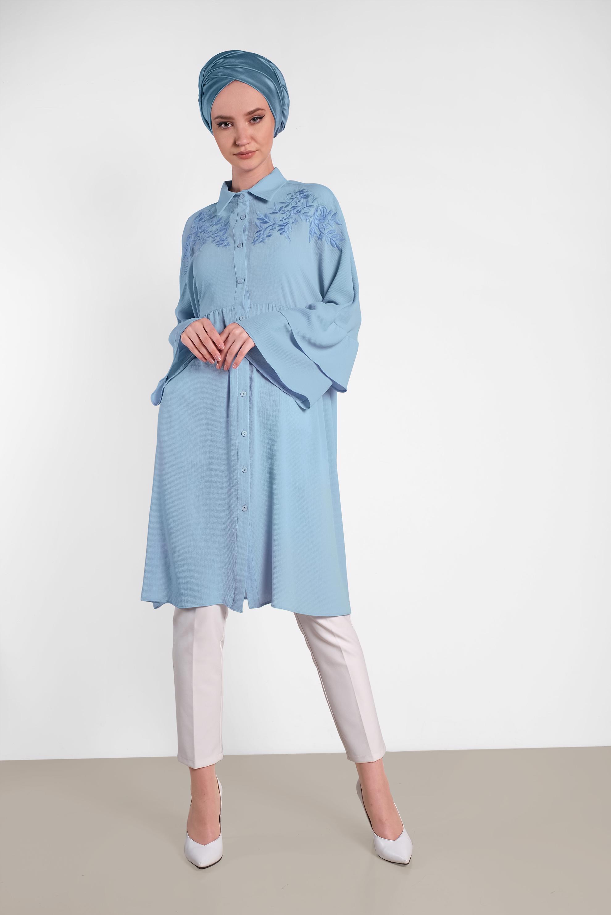 Tesettür giyim MAVİ NAKIŞ DETAYLI TUNİK 4444