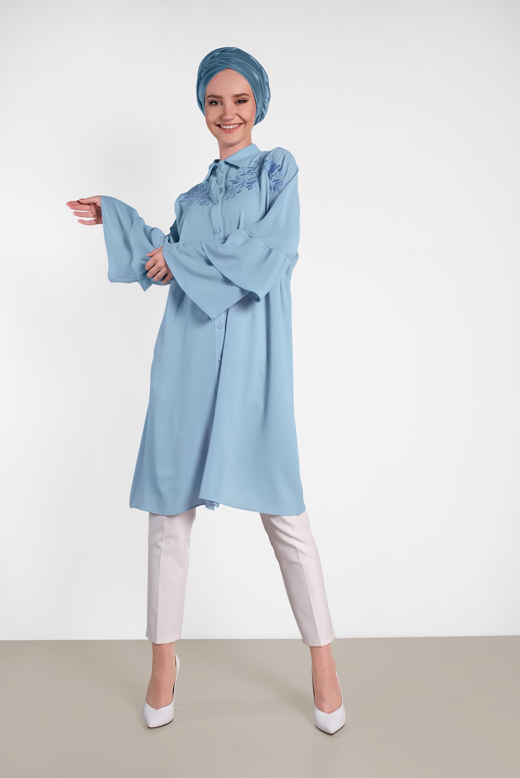 Tesettür giyim MAVİ NAKIŞ DETAYLI TUNİK 4444