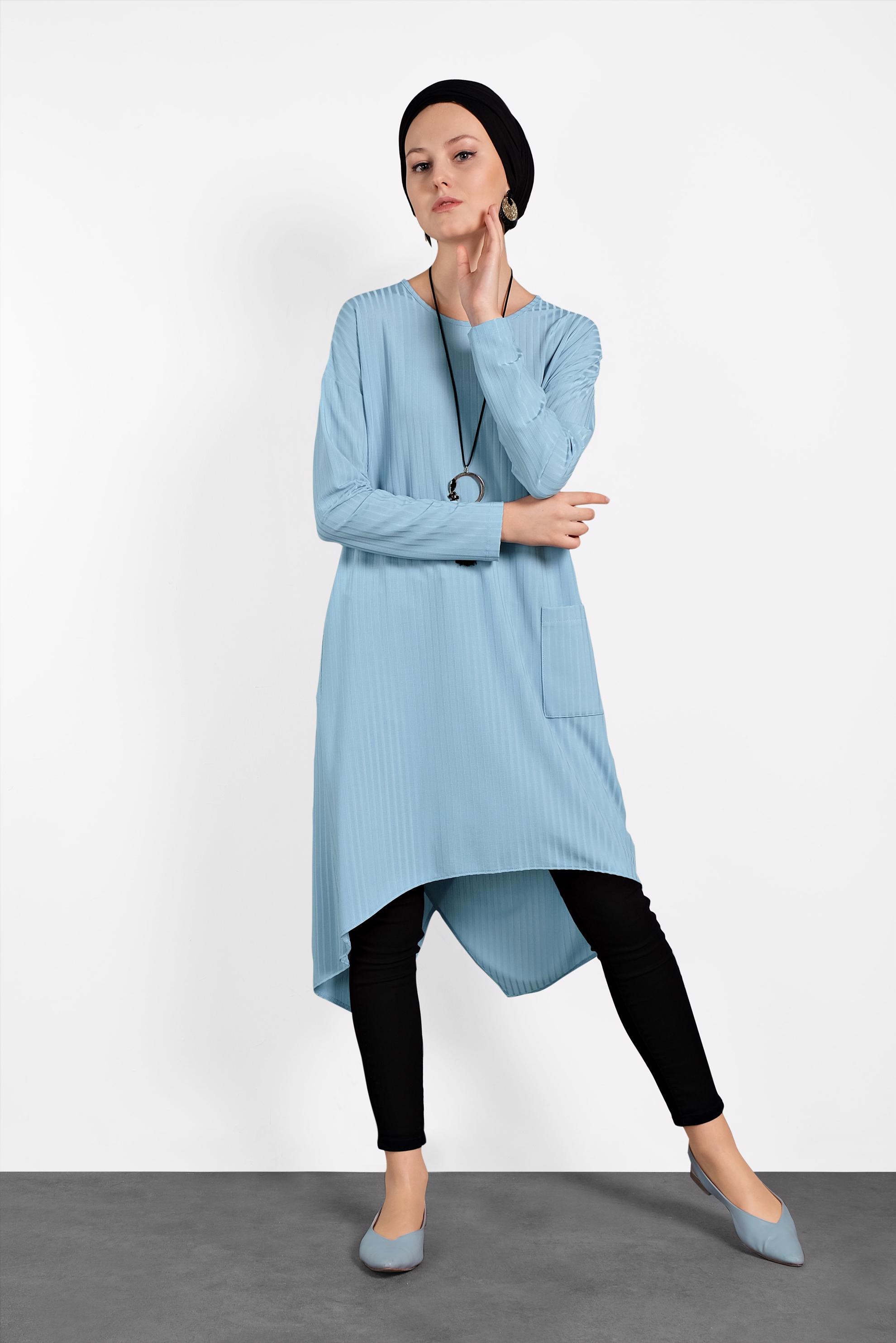 Tesettür giyim MAVİ CEP DETAYLI ASİMETRİK KESİM TUNİK 4448