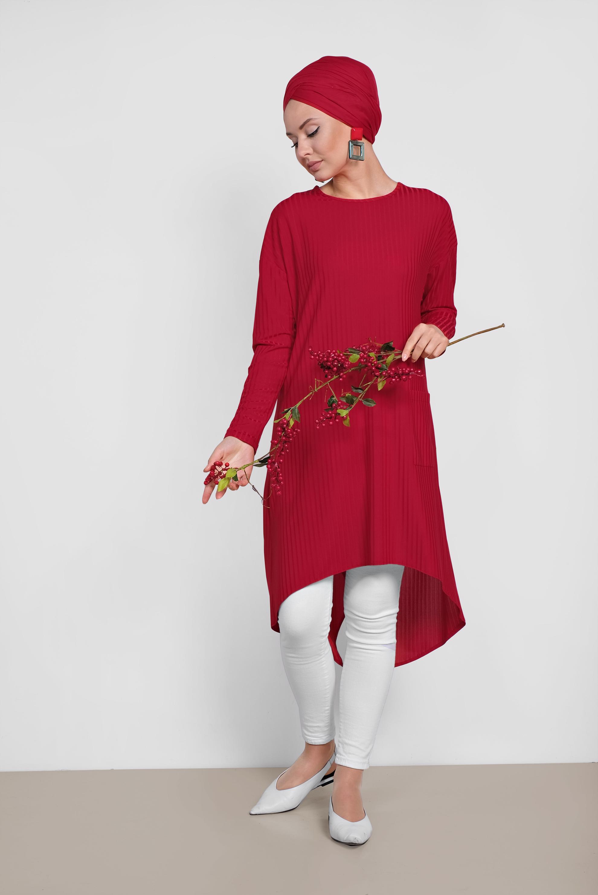 Tesettür giyim KIRMIZI CEP DETAYLI ASİMETRİK KESİM TUNİK 4448