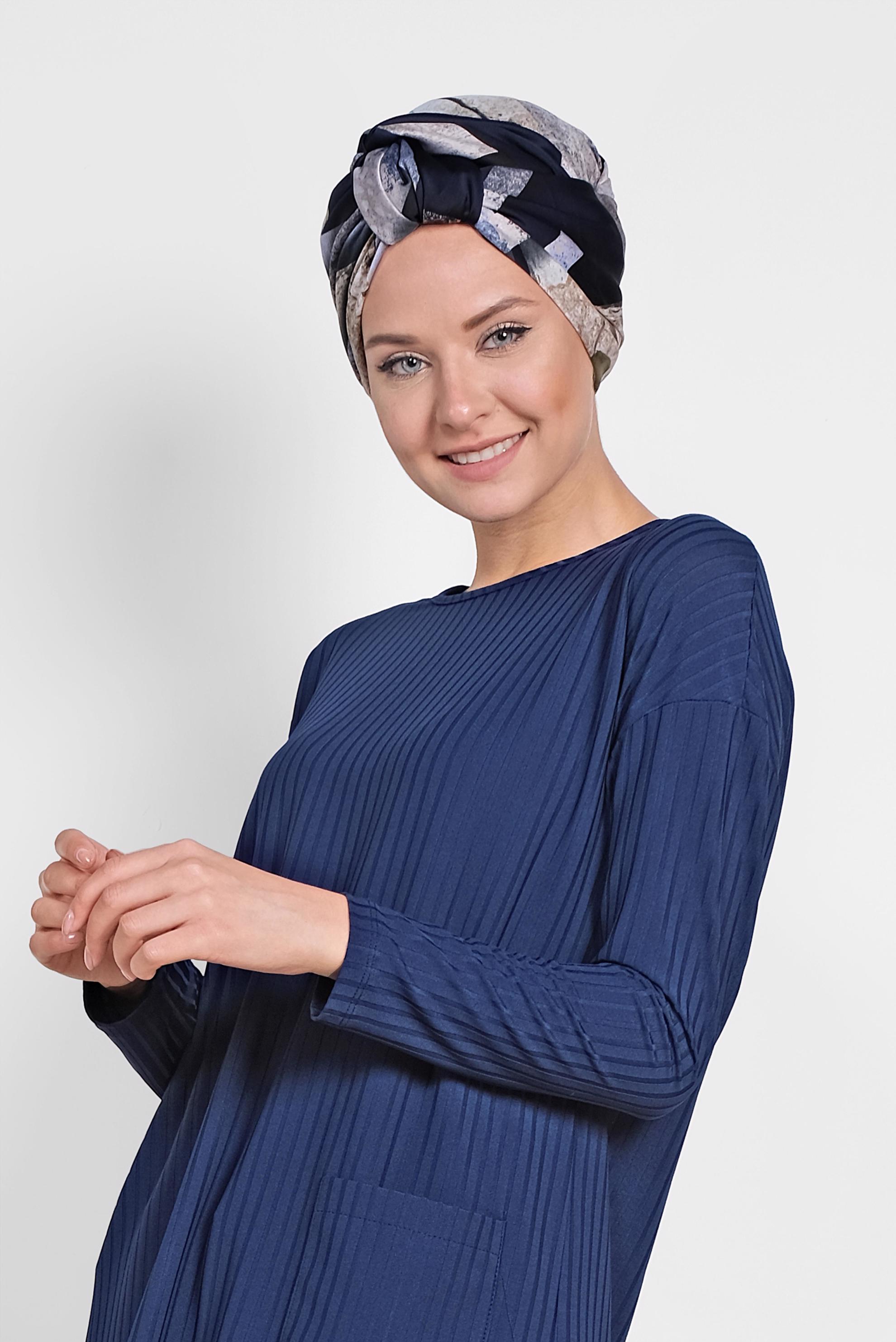 Tesettür giyim LACİVERT CEP DETAYLI ASİMETRİK KESİM TUNİK 4448