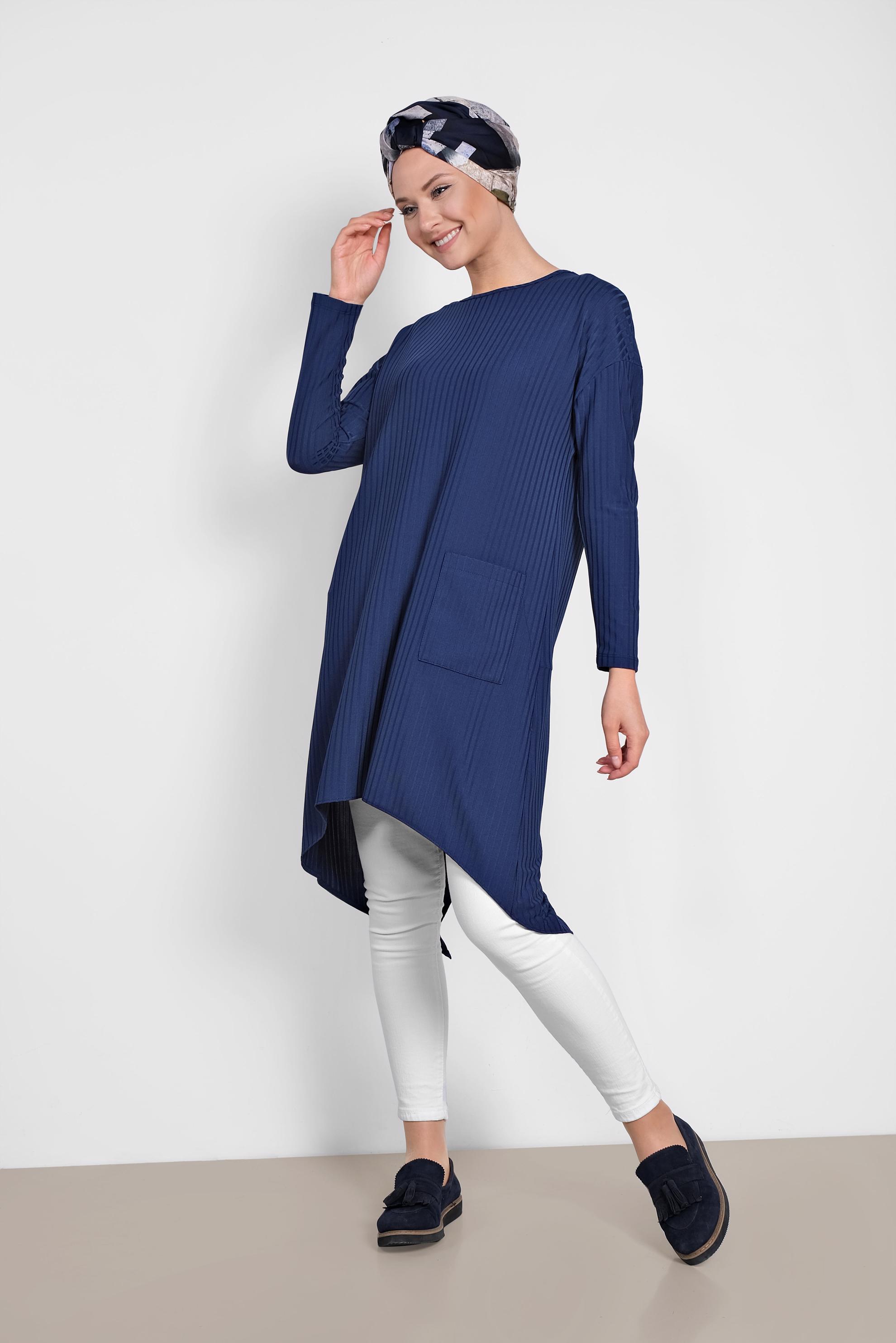 Tesettür giyim LACİVERT CEP DETAYLI ASİMETRİK KESİM TUNİK 4448