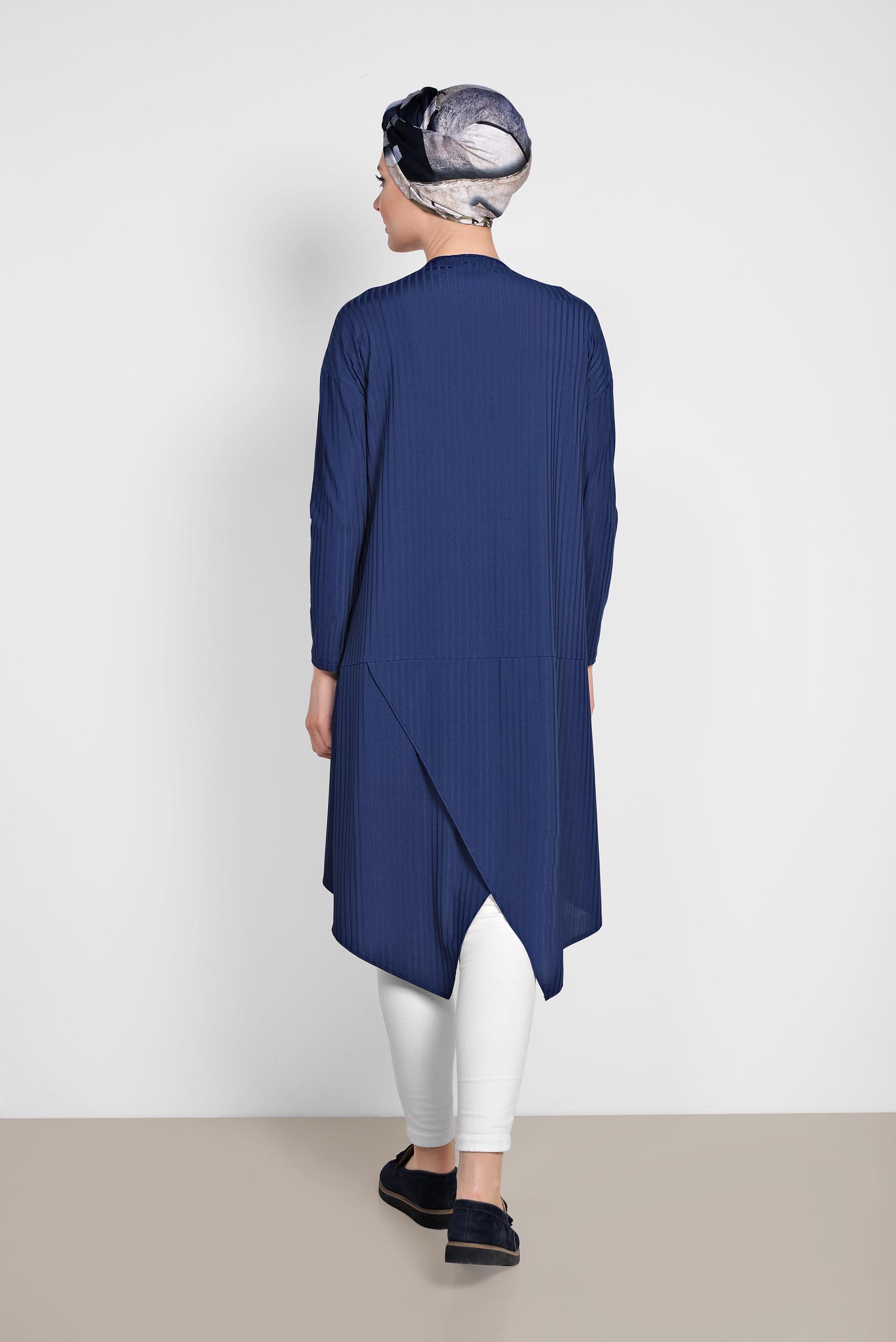 Tesettür giyim LACİVERT CEP DETAYLI ASİMETRİK KESİM TUNİK 4448