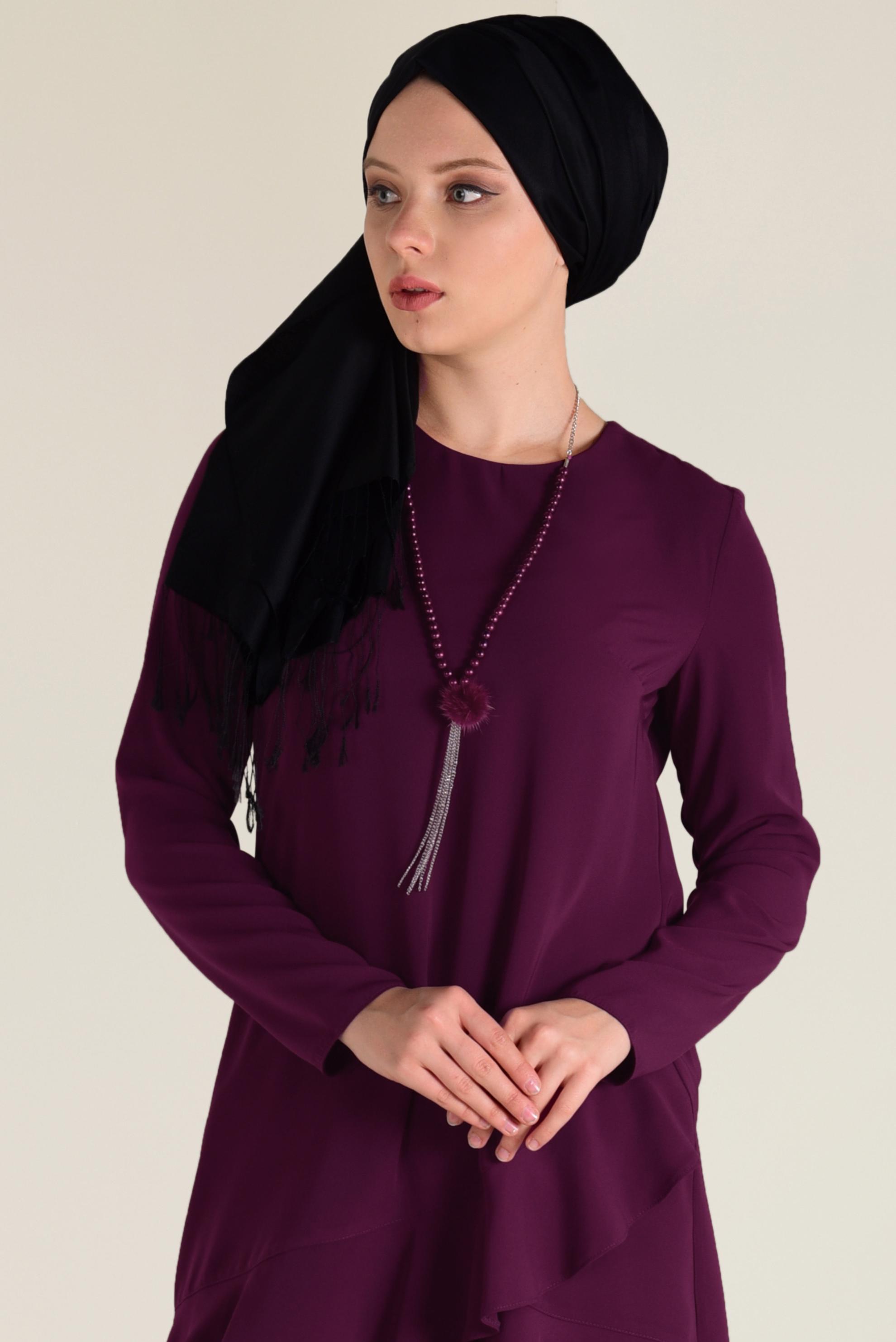 Tesettür giyim BORDO ETEK UCU VOLANLI ARKADAN FERMUARLI TUNİK 4635