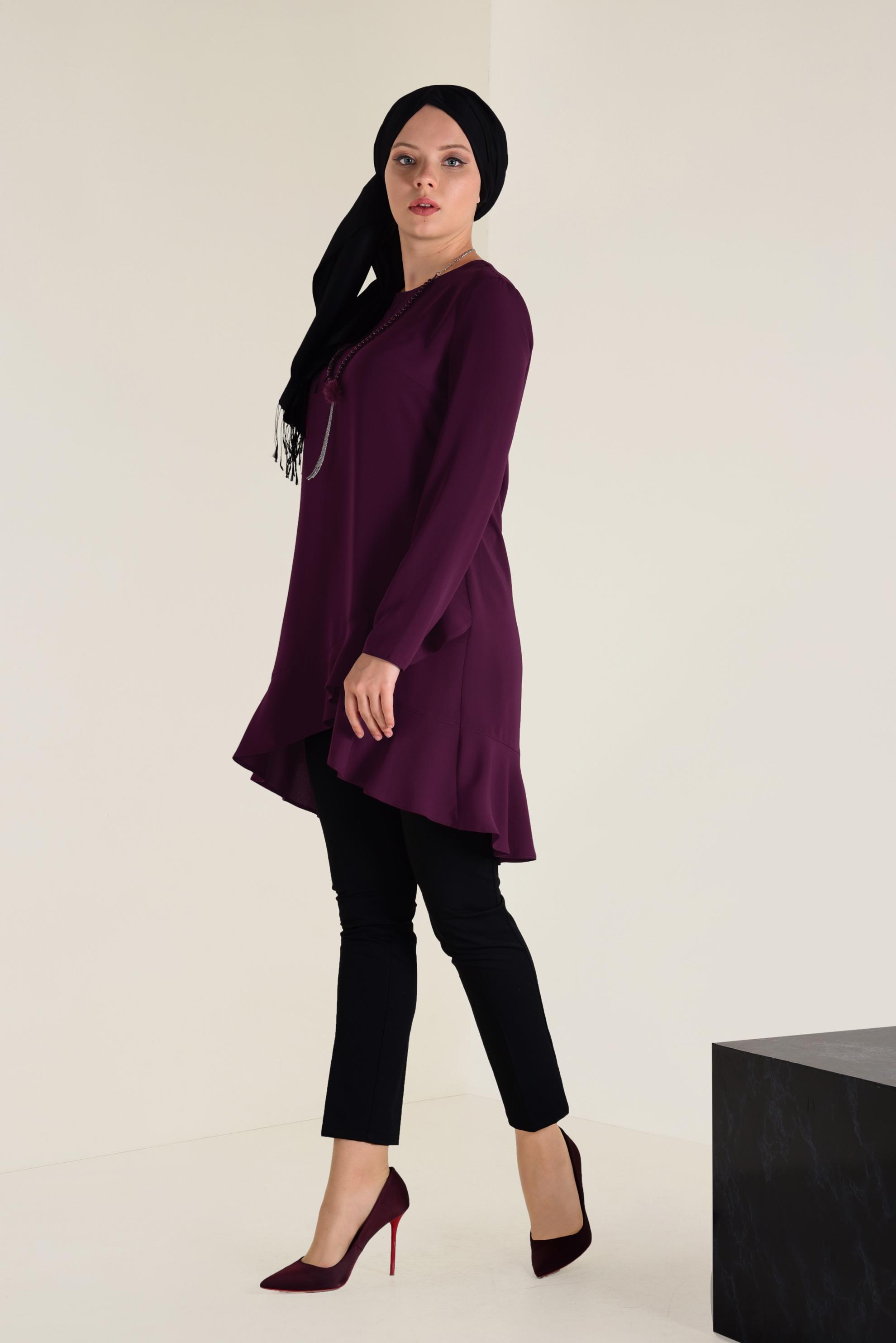 Tesettür giyim BORDO ETEK UCU VOLANLI ARKADAN FERMUARLI TUNİK 4635