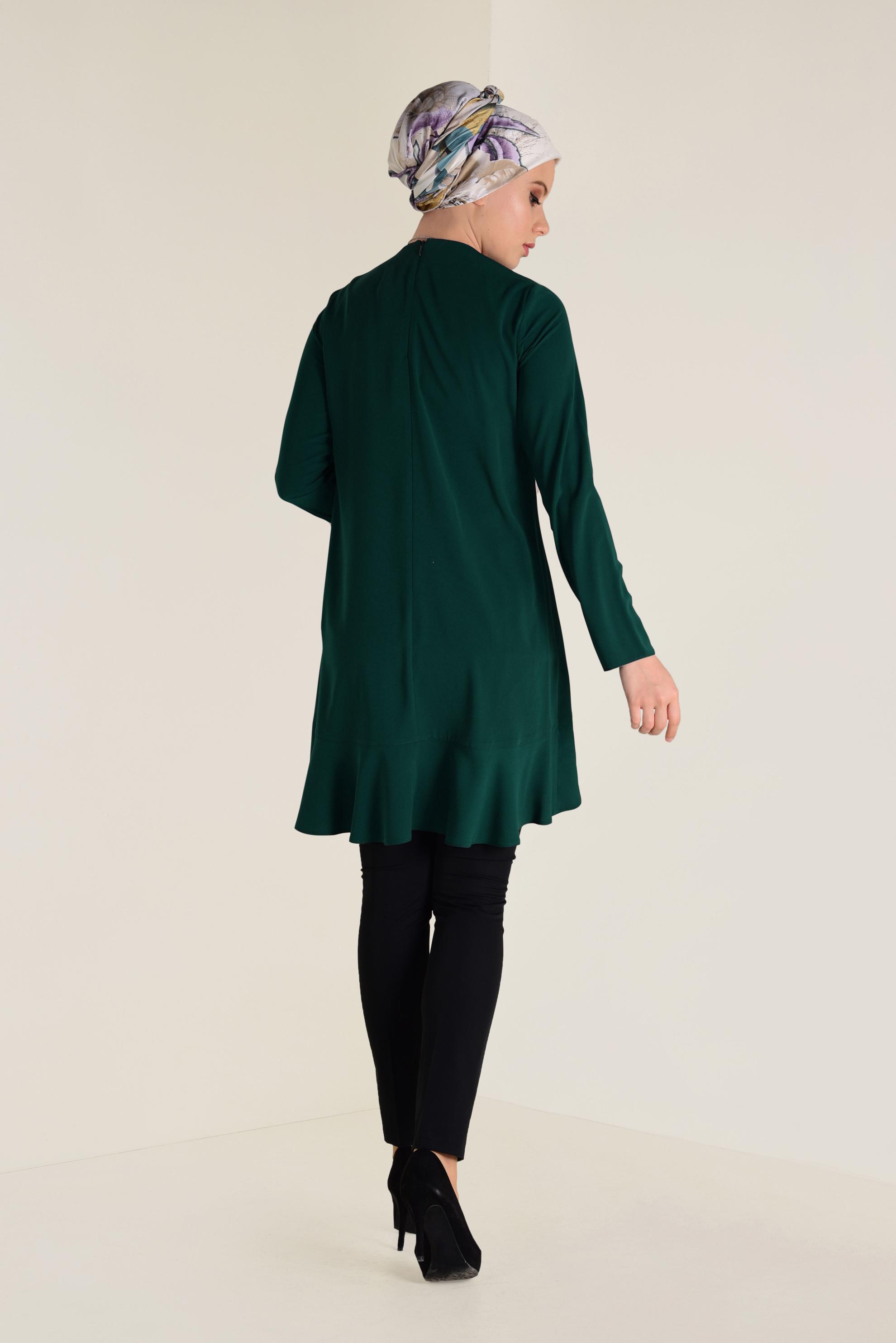 Tesettür giyim YEŞİL ETEK UCU VOLANLI ARKADAN FERMUARLI TUNİK 4635
