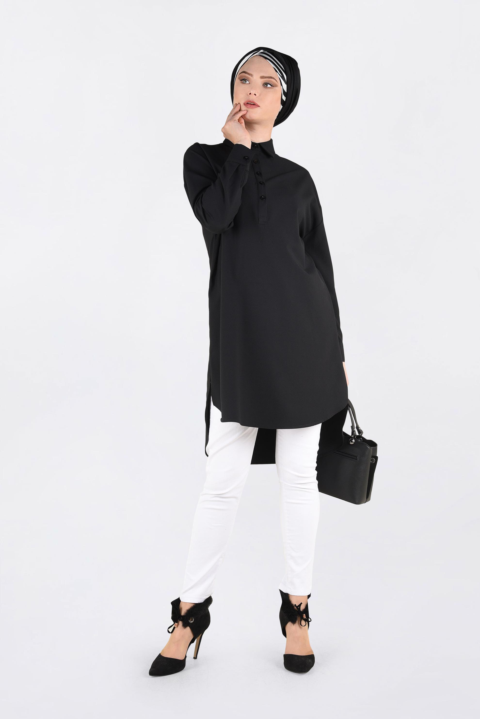 Tesettür giyim SİYAH ÖNDEN YARIM DÜĞMELİ TUNİK 4705