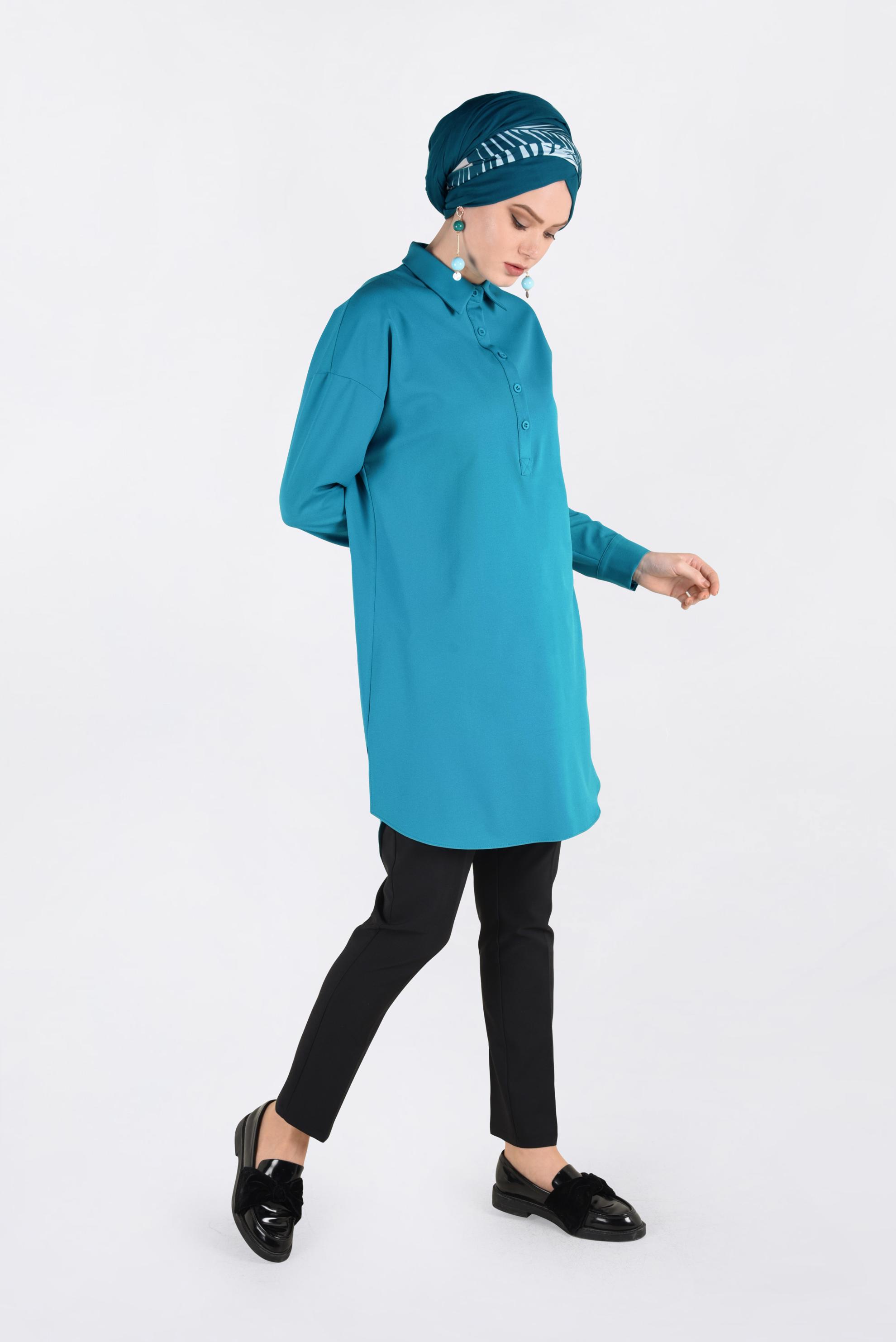 Tesettür giyim MAVİ ÖNDEN YARIM DÜĞMELİ TUNİK 4705