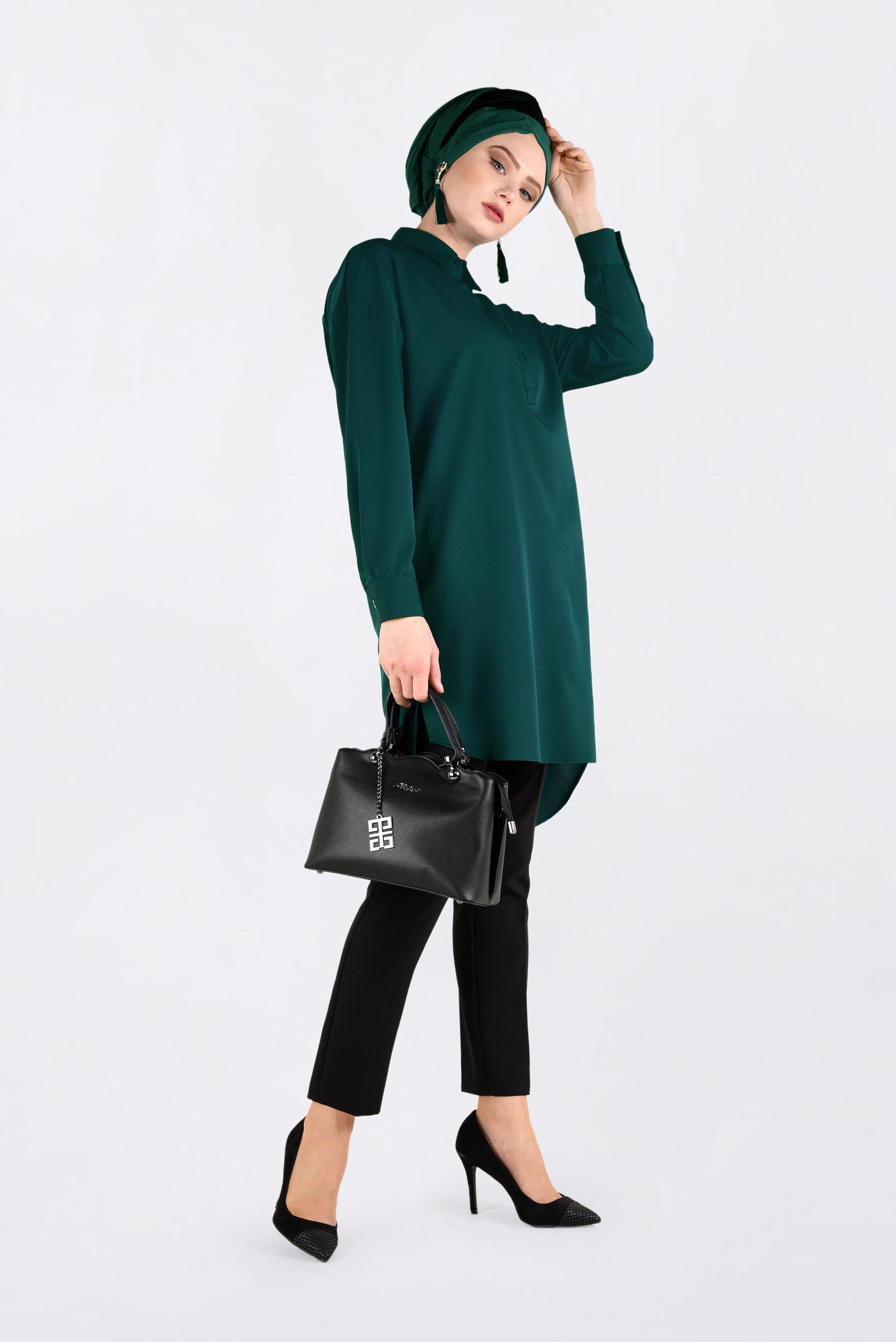 Tesettür giyim YEŞİL ÖNDEN YARIM DÜĞMELİ TUNİK 4705