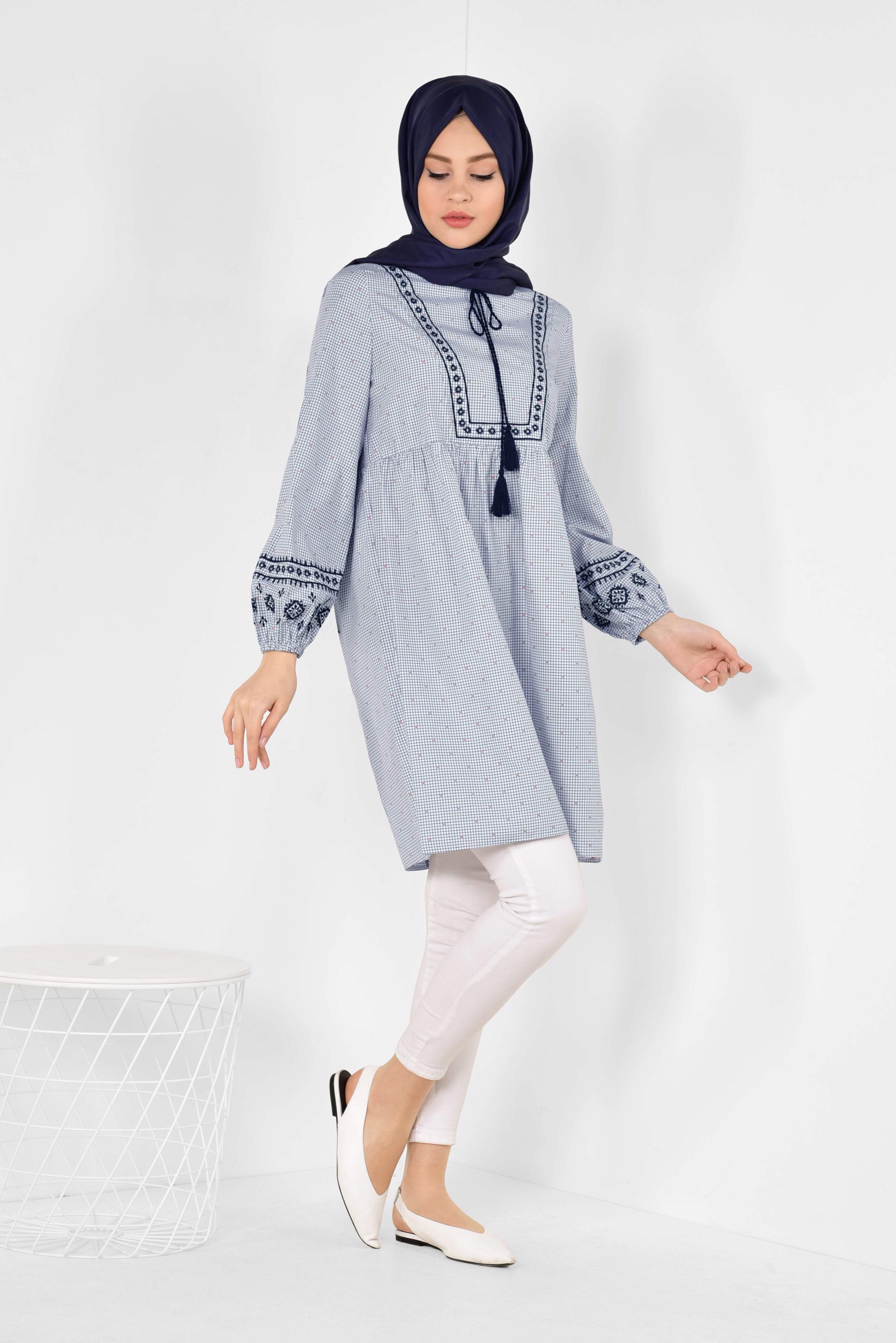 Tesettür giyim BEJ İŞLEMELİ PAMUKLU TUNİK 4857