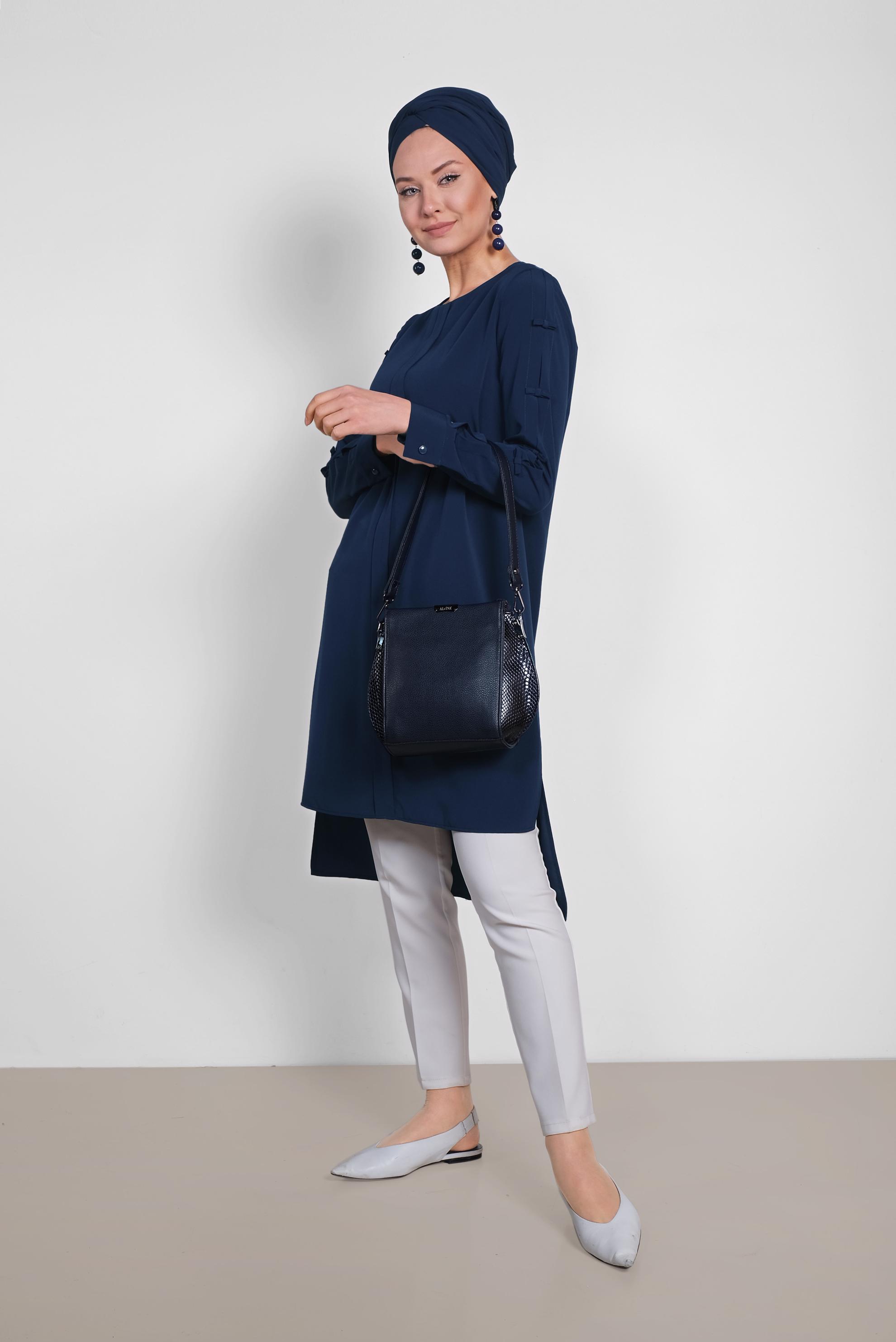 Tesettür giyim LACİVERT ASİMETRİK KESİM UZUN TUNİK 4861