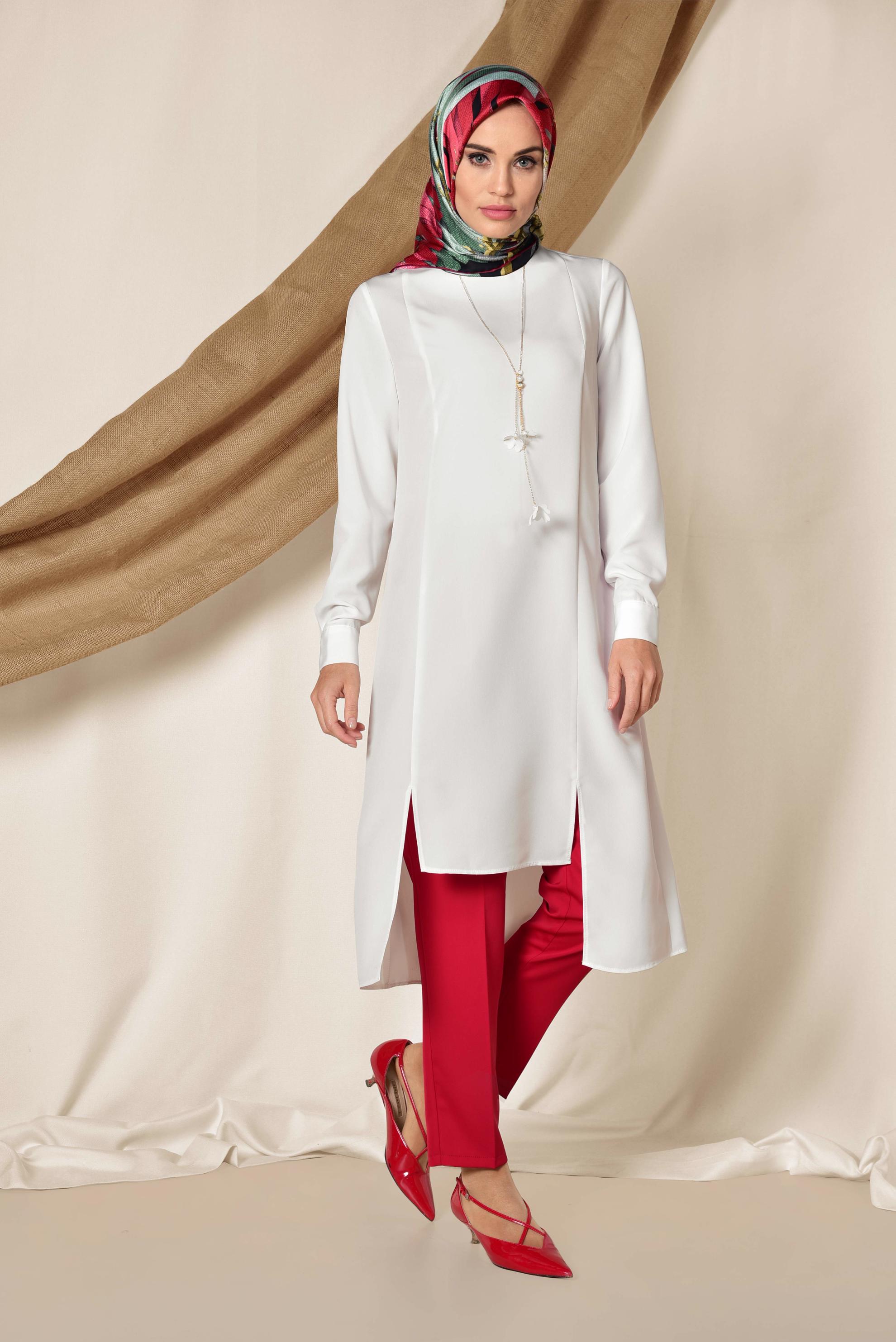 Tesettür giyim BEYAZ ASİMETRİK KESİM TUNİK 4862