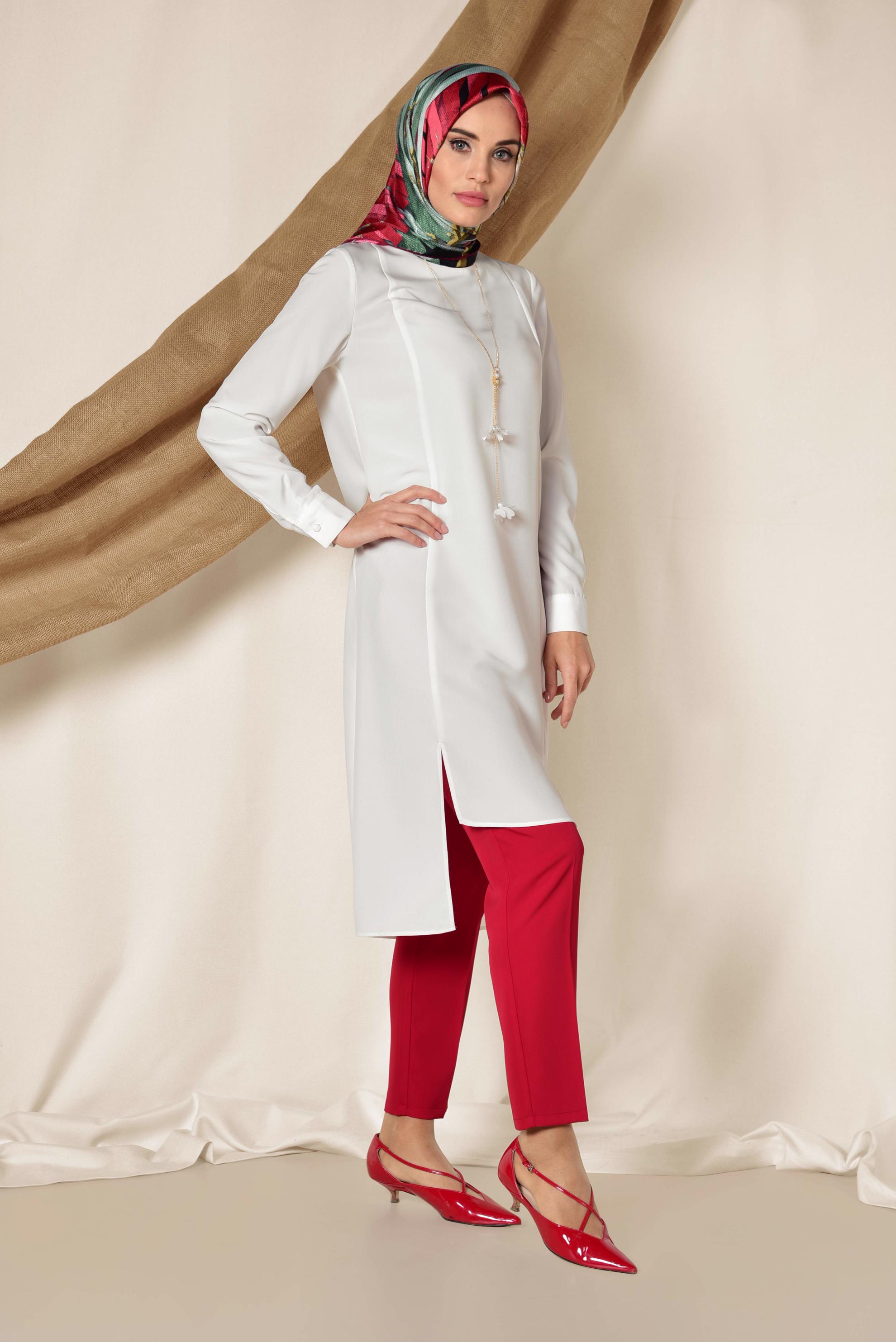 Tesettür giyim BEYAZ ASİMETRİK KESİM TUNİK 4862