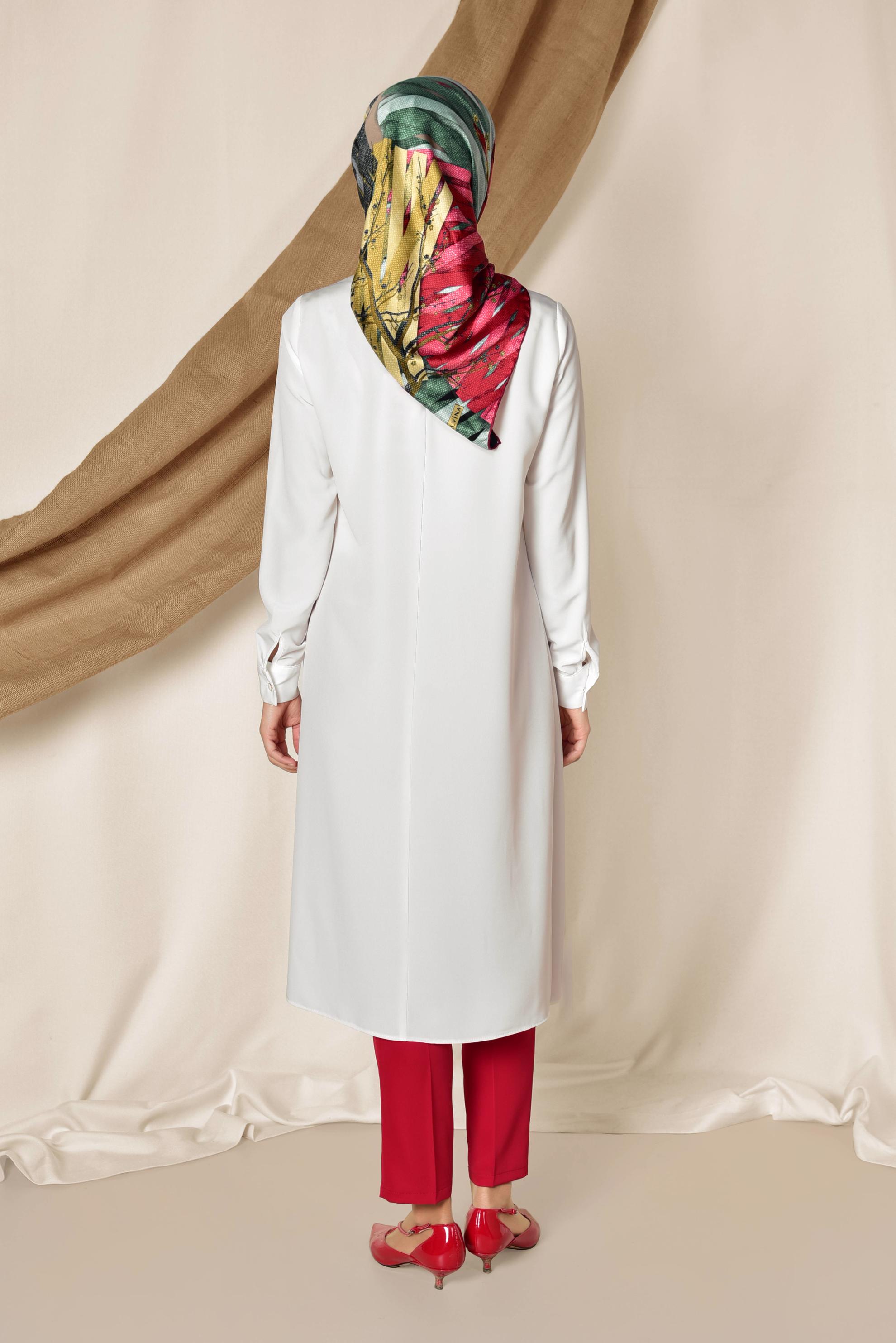 Tesettür giyim BEYAZ ASİMETRİK KESİM TUNİK 4862