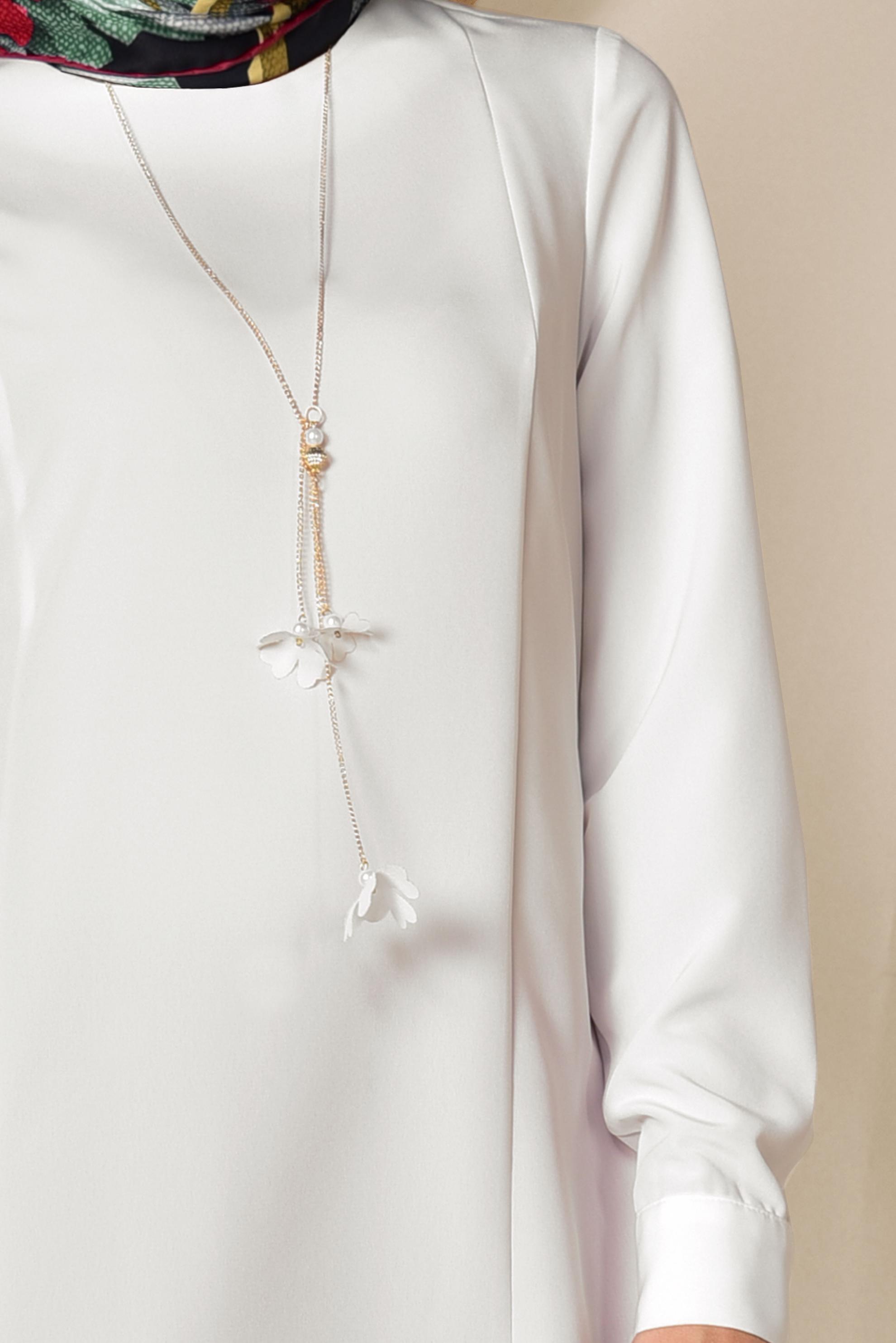 Tesettür giyim BEYAZ ASİMETRİK KESİM TUNİK 4862