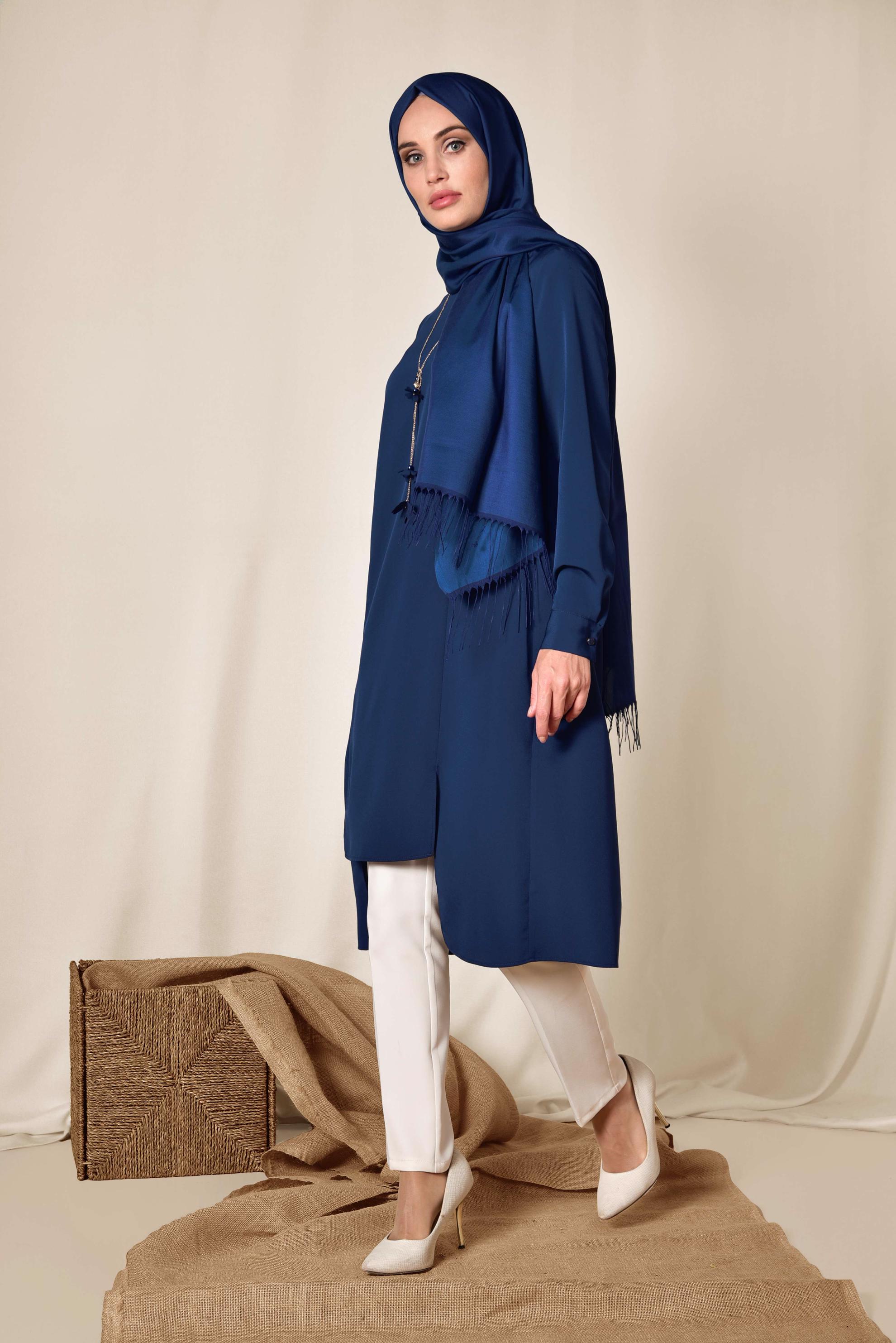 Tesettür giyim LACİVERT ASİMETRİK KESİM TUNİK 4862