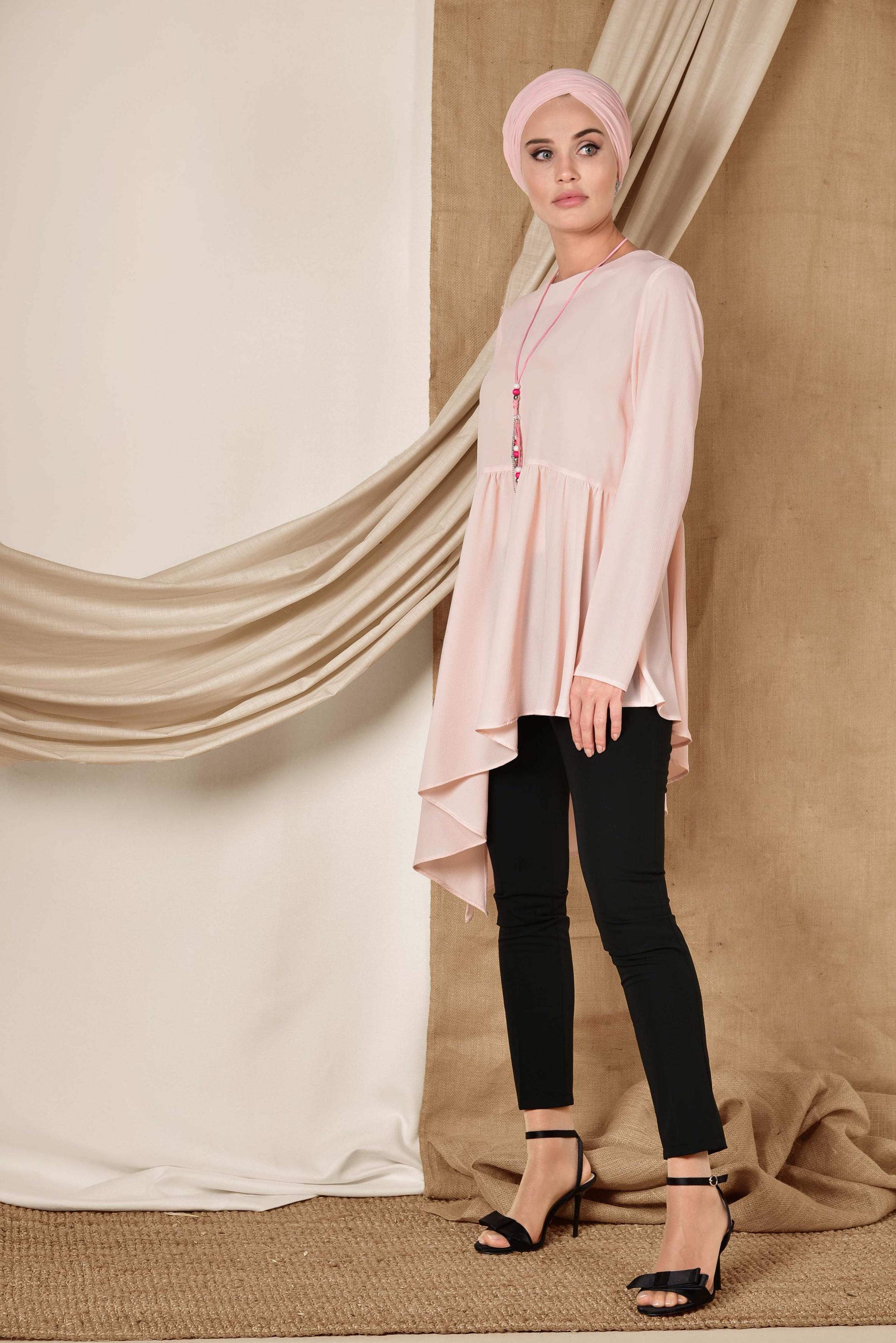 Tesettür giyim PEMBE ASİMETRİK KESİM VOLANLI TUNİK 4864