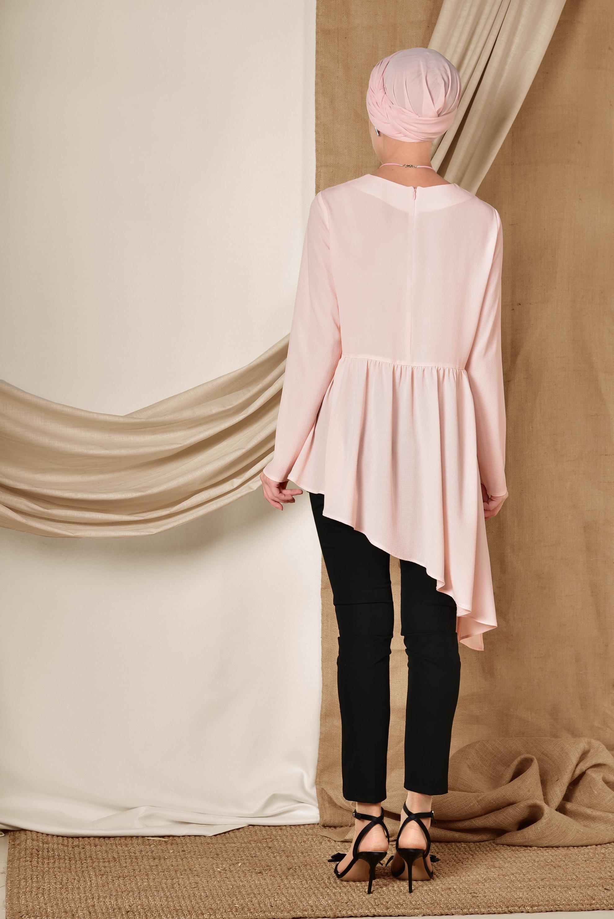 Tesettür giyim PEMBE ASİMETRİK KESİM VOLANLI TUNİK 4864