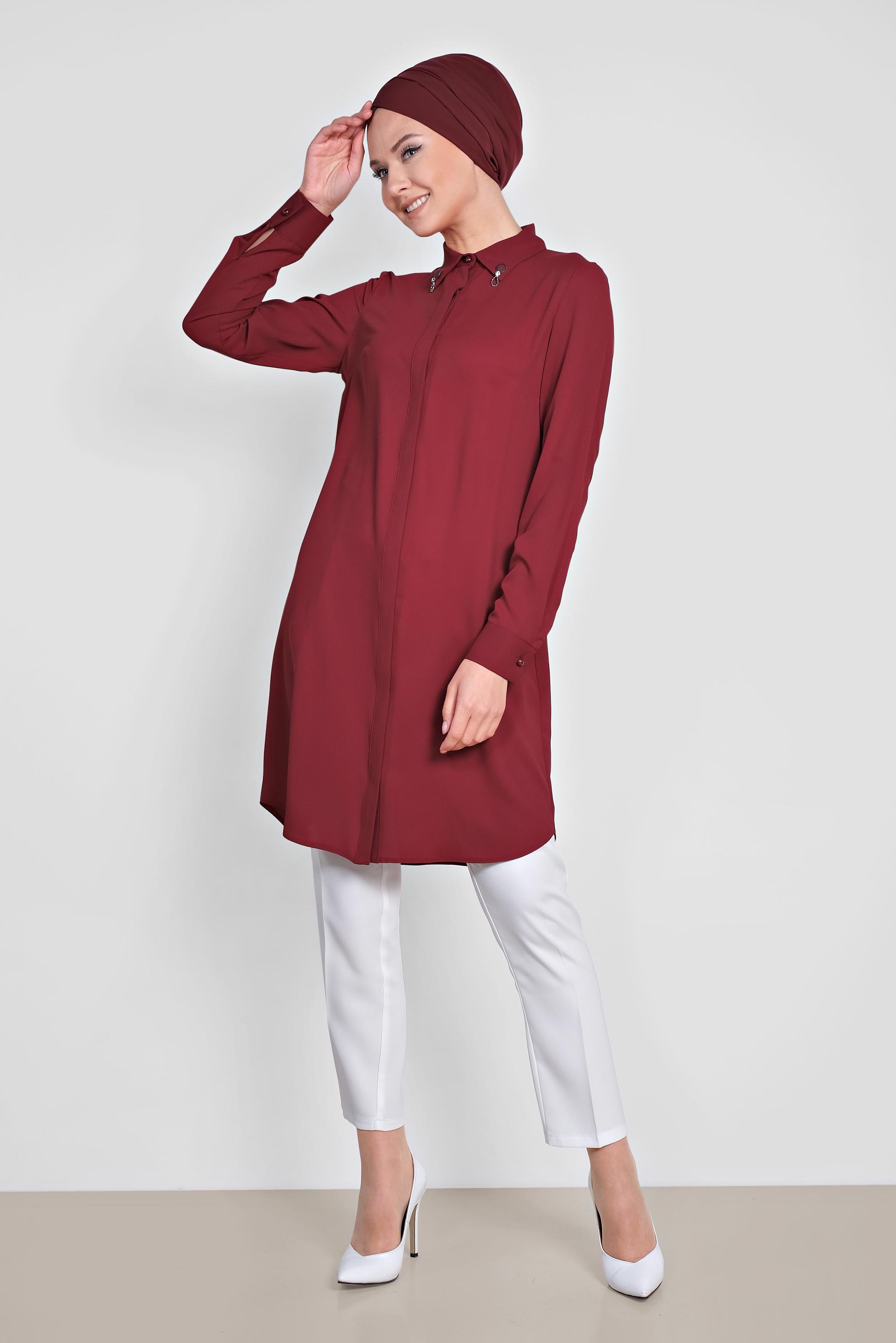 Tesettür giyim BORDO YAKASI BROŞLU KLASİK TUNİK 4885