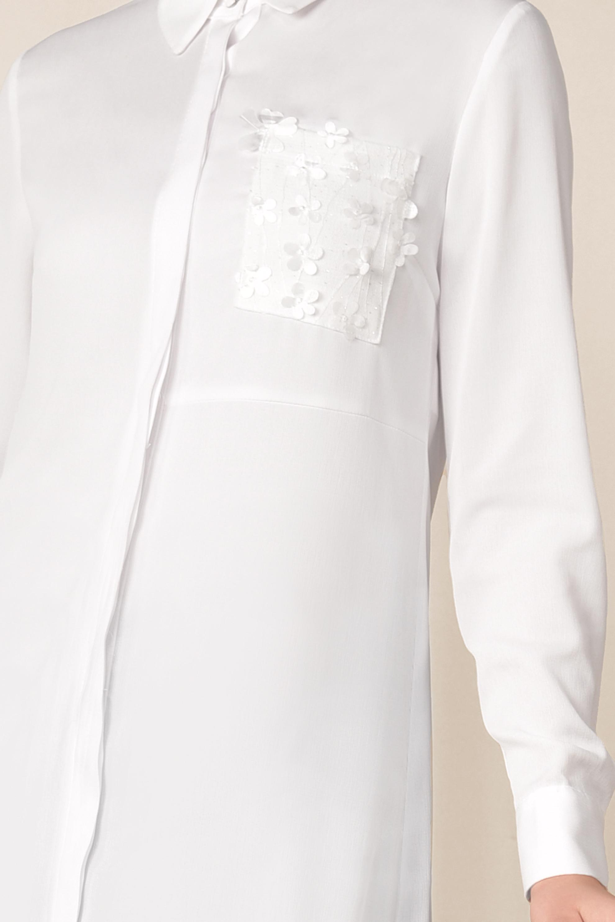 Tesettür giyim BEYAZ CEBİ ÇİÇEK VE SİM DETAYLI TUNİK 4889