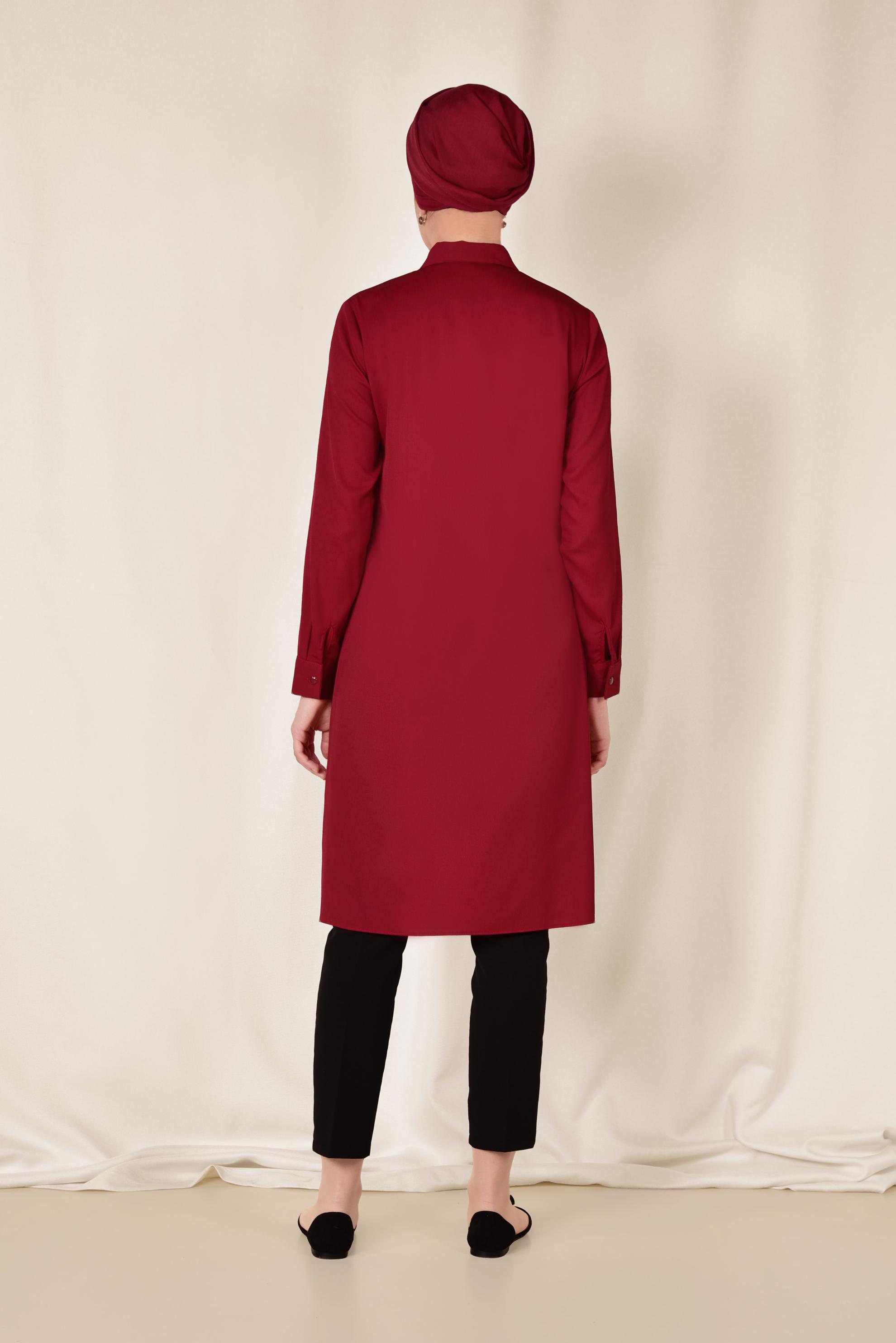 Tesettür giyim KIRMIZI CEBİ ÇİÇEK VE SİM DETAYLI TUNİK 4889